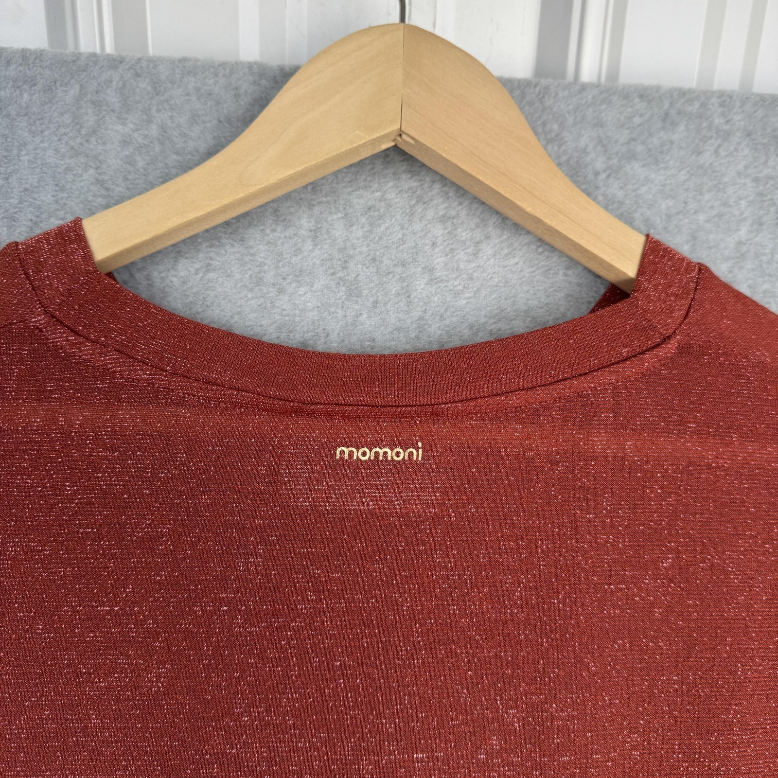 Momoni Top Womens Medium Rust Red Metallic Knit Shimmer Short Sleeve Italy