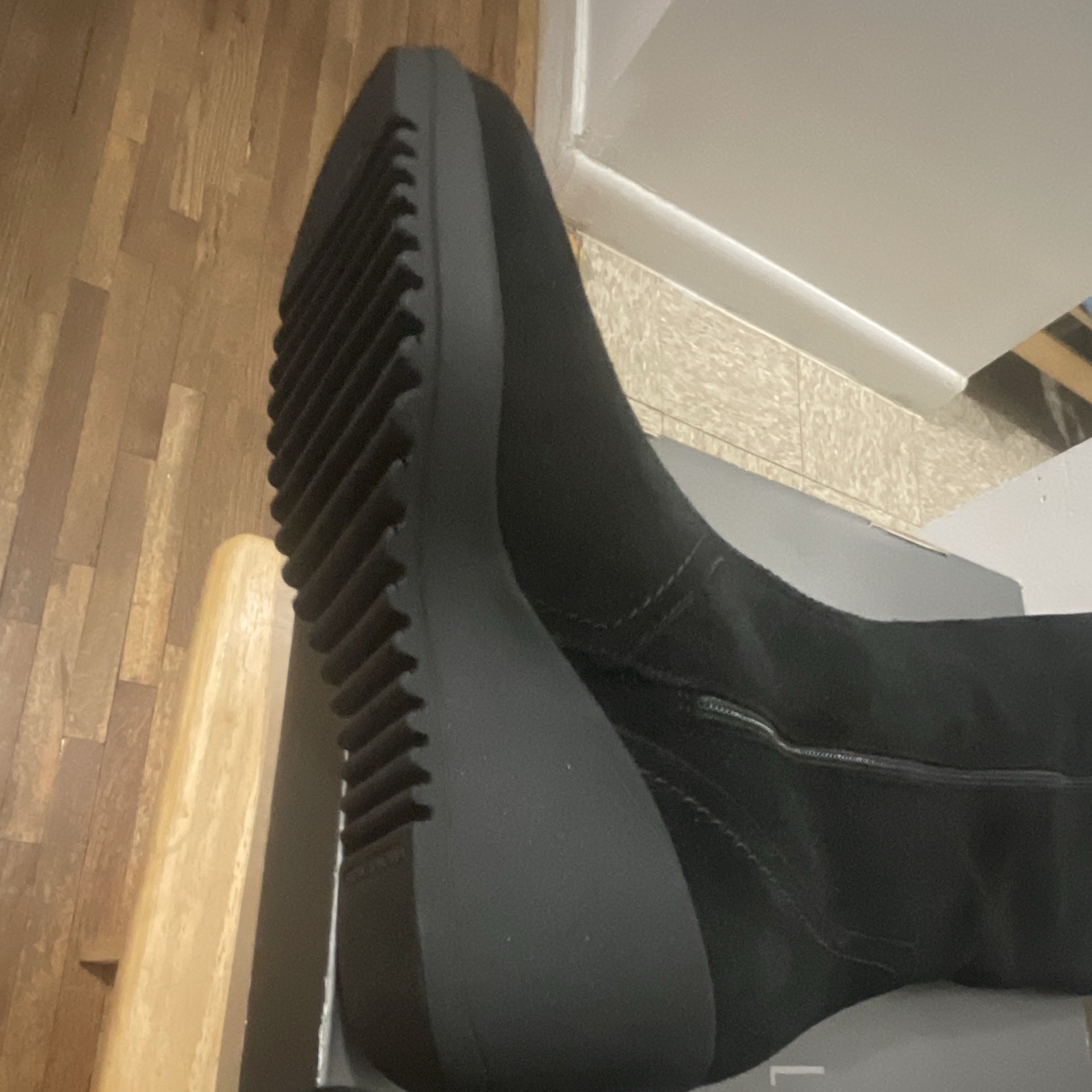 La Canadienne Grace Black Suede Knee High Zip Boots Waterproof US 7.5 EU 38