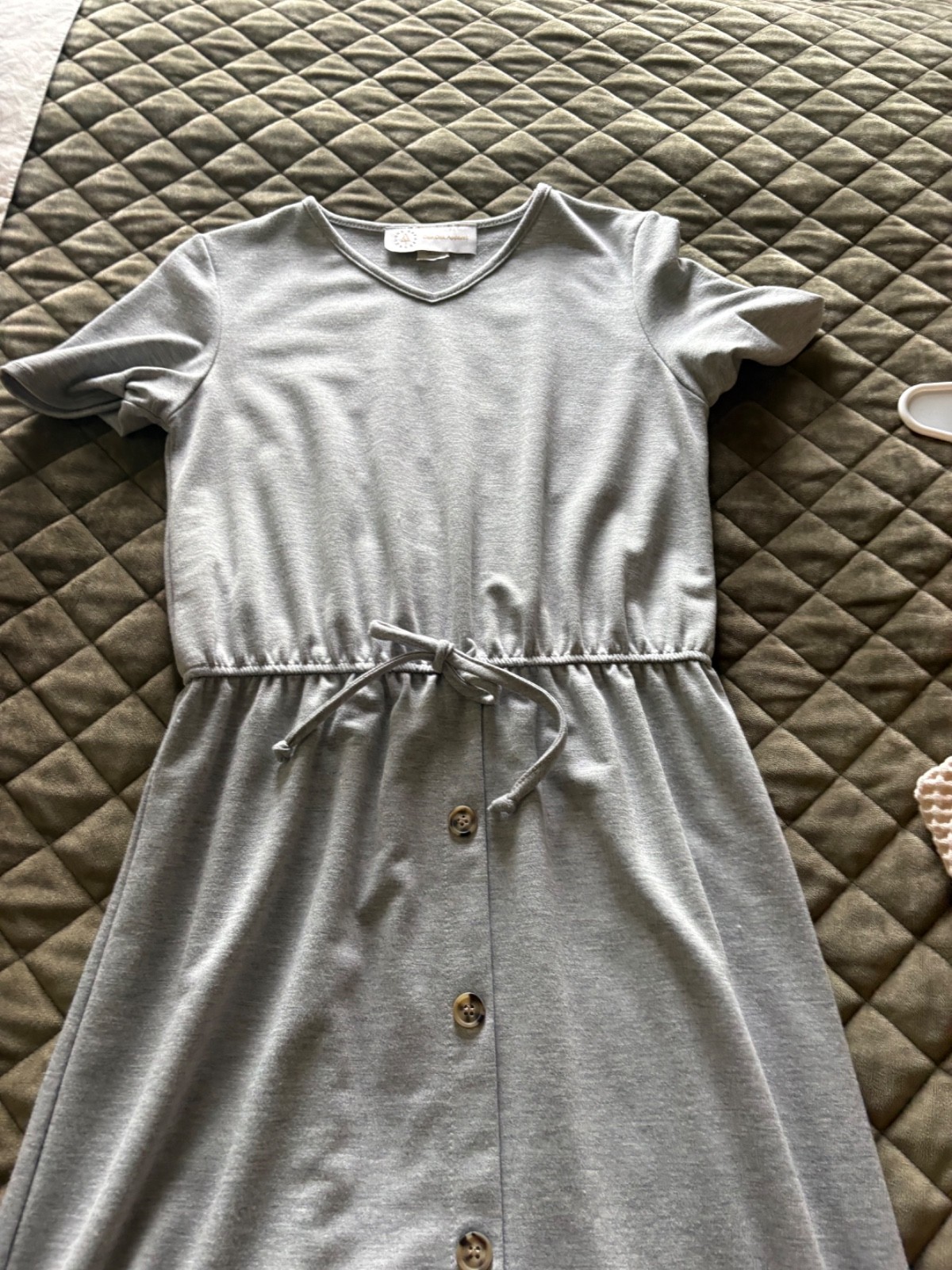 Women’s Knee Length Knit Dress Drawstring Waist / Medium / Button Front