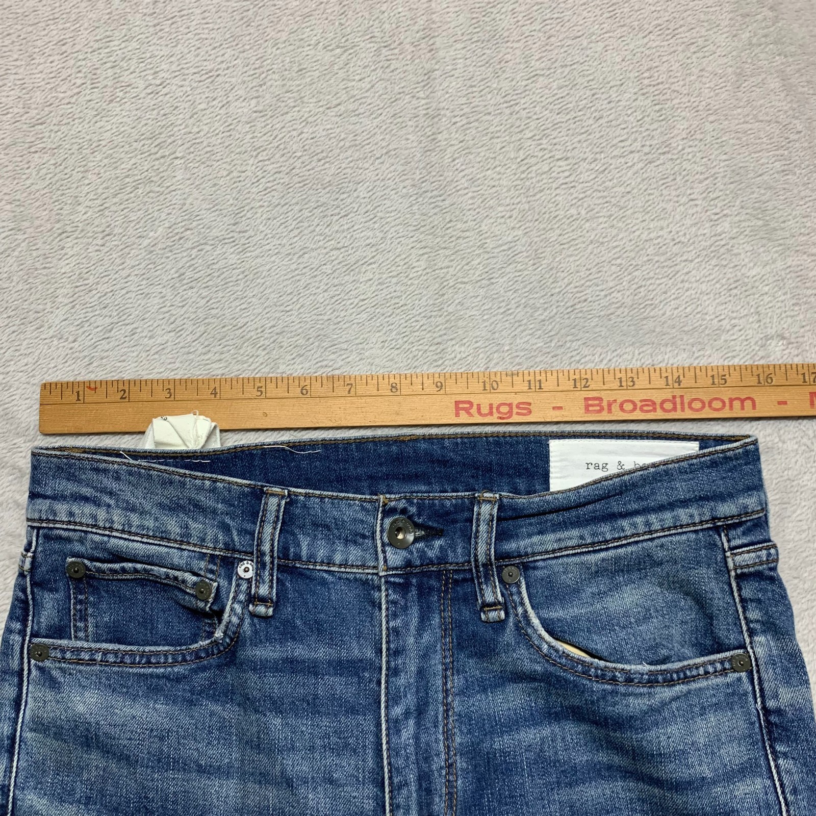 Rag & Bone Jeans Fit 2 Slim Zipper Fly Medium Faded Men’s 31×32 Tags Attached