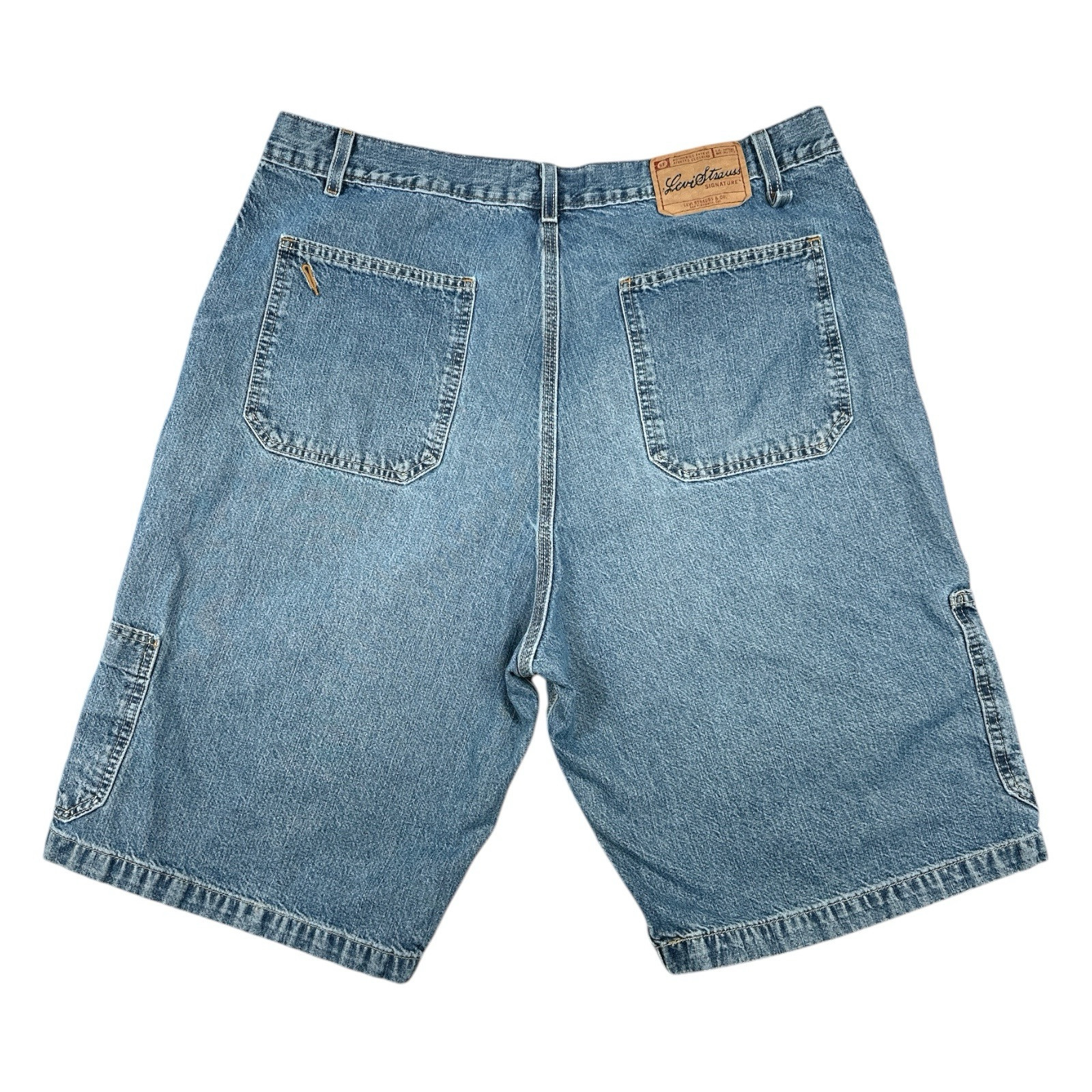Vintage Y2K Levis Cargo Shorts Baggy Denim Mens 40 Relaxed Hip Hop Grunge 90s