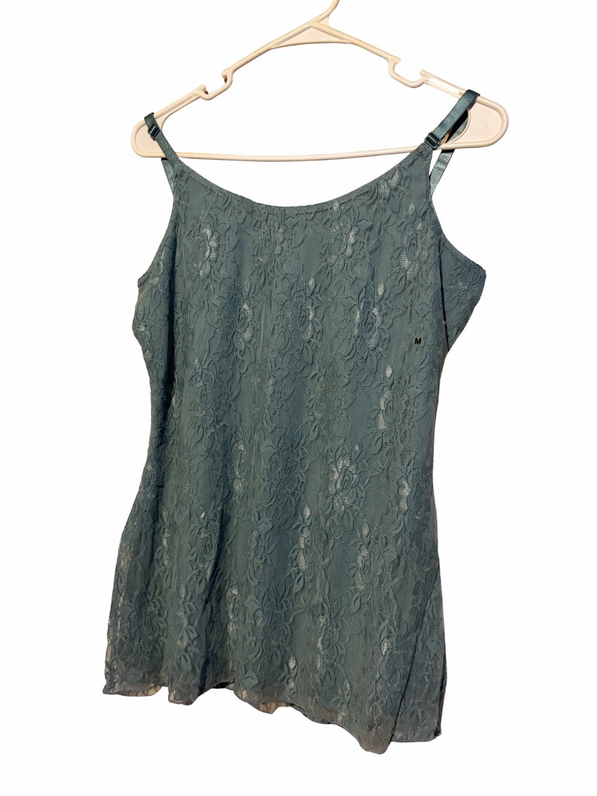 🩵 Turquoise Floral Lace Cami Top | Size M | NWT 🩵