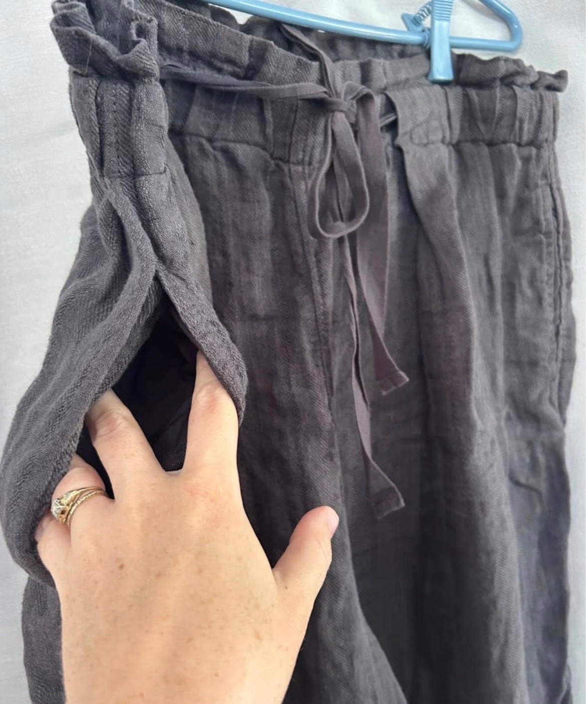 Free People 100% linen pants medium woven natural charcoal grey drawstring