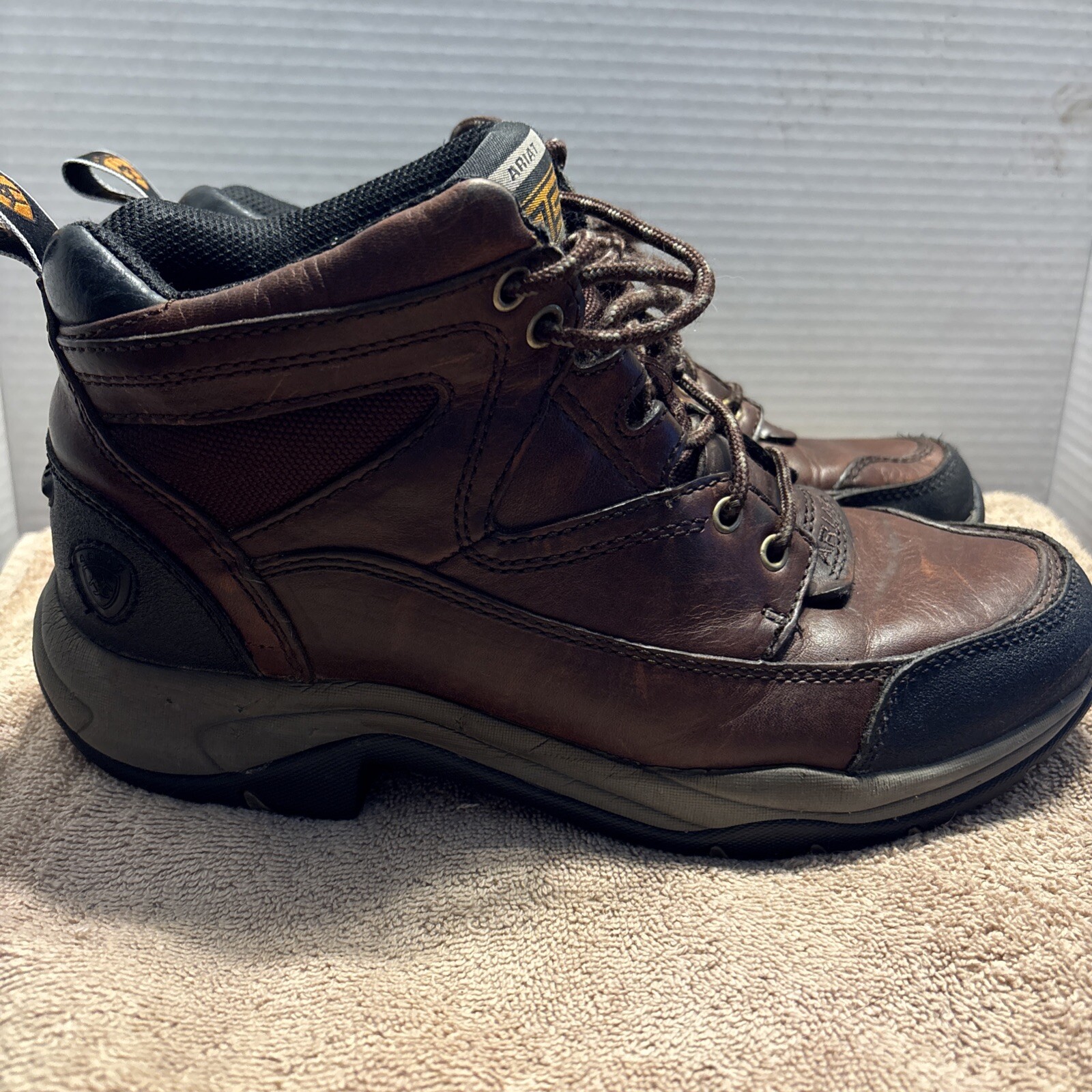 Ariat Boots 10004138 ATS Advanced Torque Technology Brown – WMS Size 9 B Working
