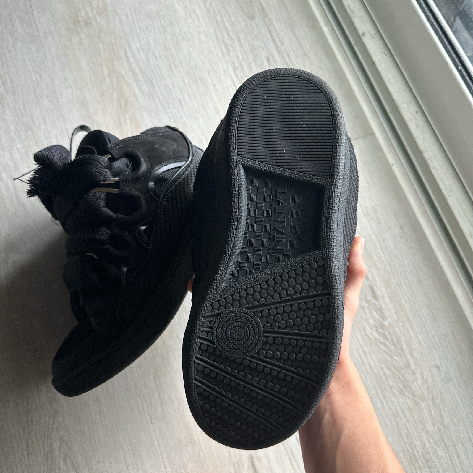 Lanvin Curb all black sneakers comes with bag size 41