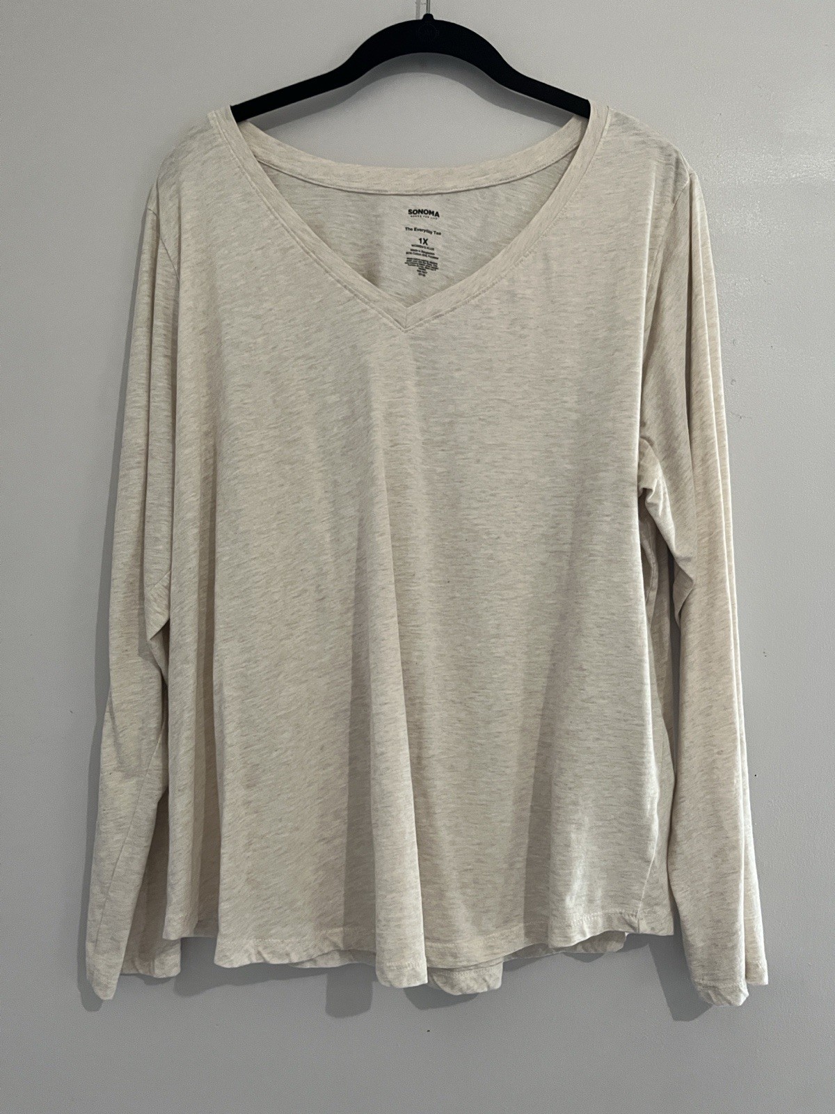 sonoma everyday tee 1X Tan Cream V Neck Long Sleeve