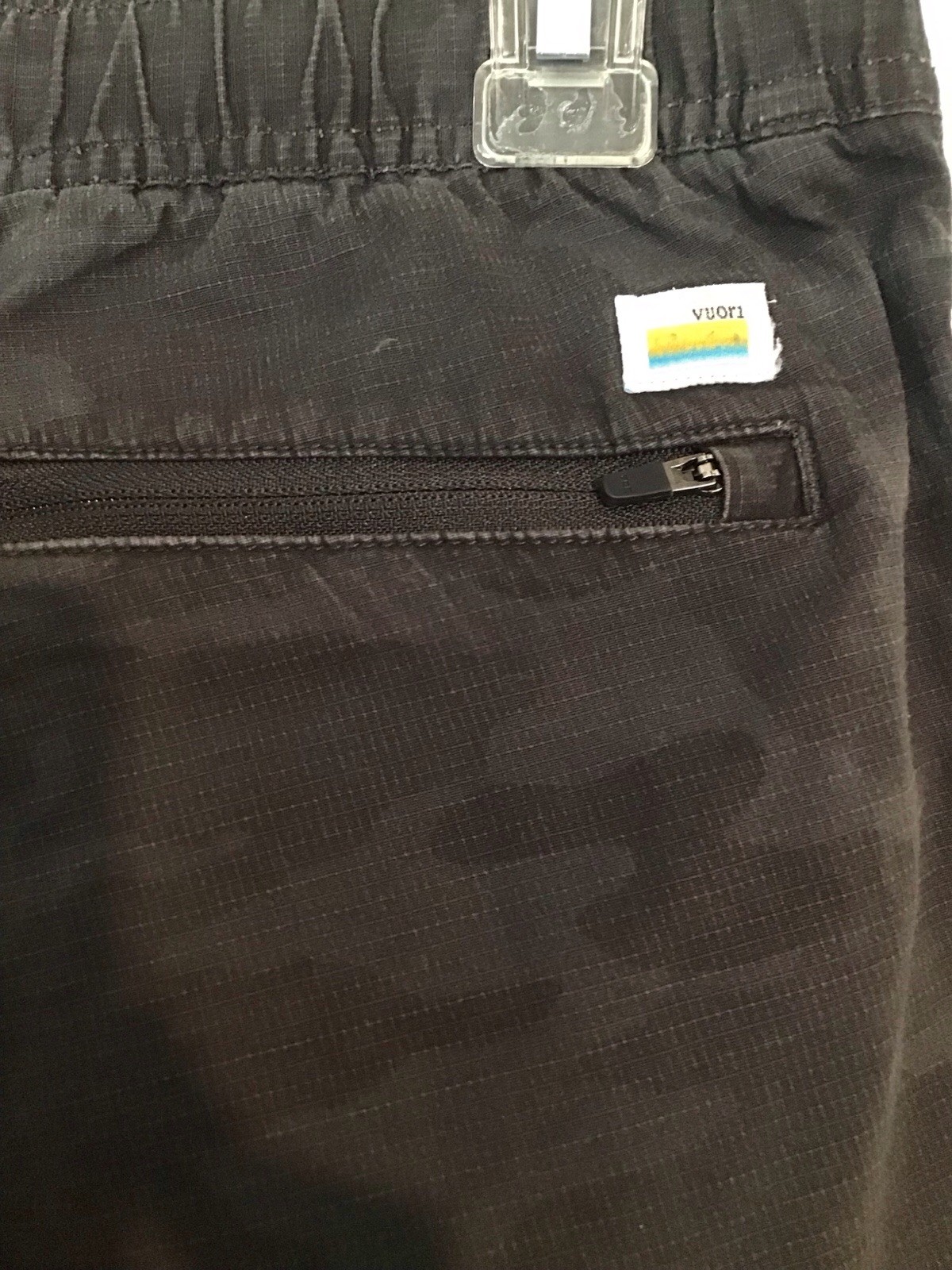 Vuori Men’s Drawstring Ripstop Camo Climber Pants Size S-Read Description