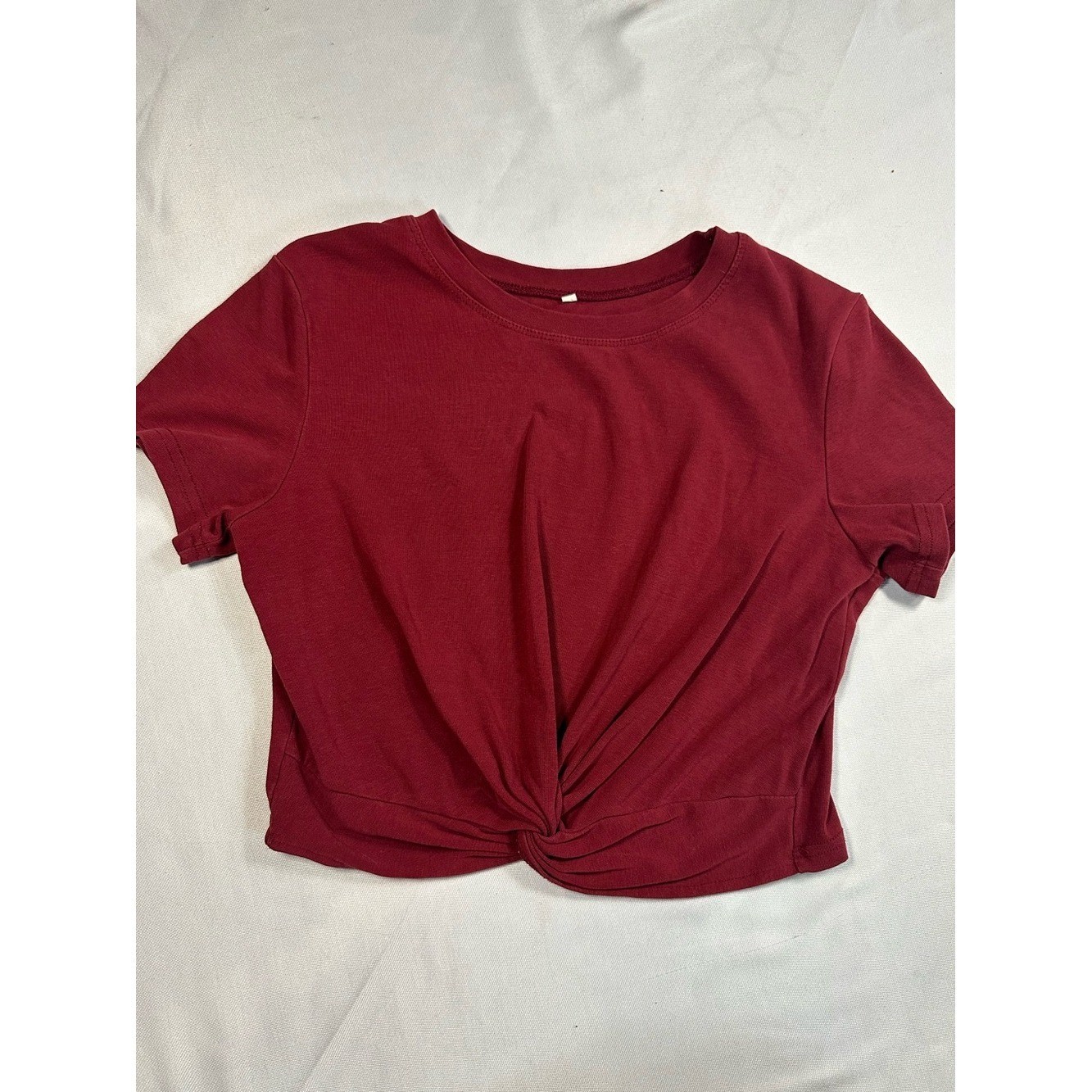 Unknown Brand Twist-Knot Crop Top in Burgundy