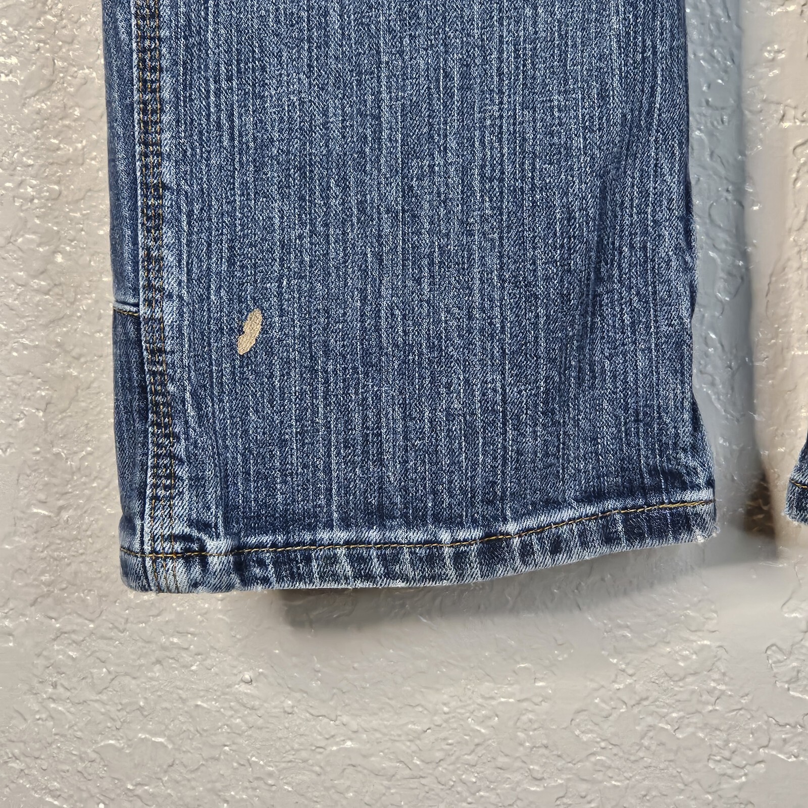 Carhartt Jeans Sz. 10 Double Knee Utility 99% Cotton 1% Spandex Paint Stains