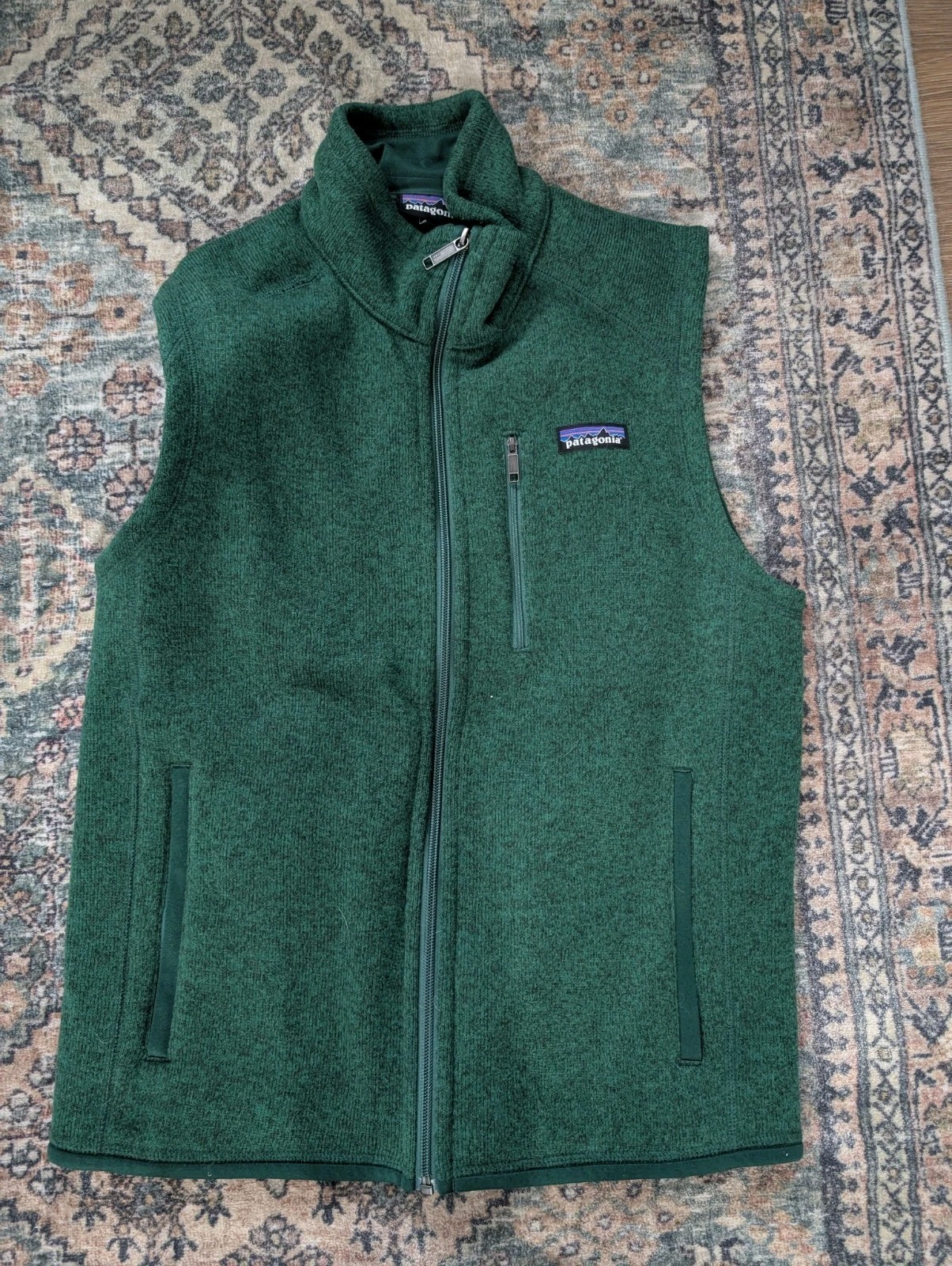 Patagonia Men’s Small Full Zip Vest Green