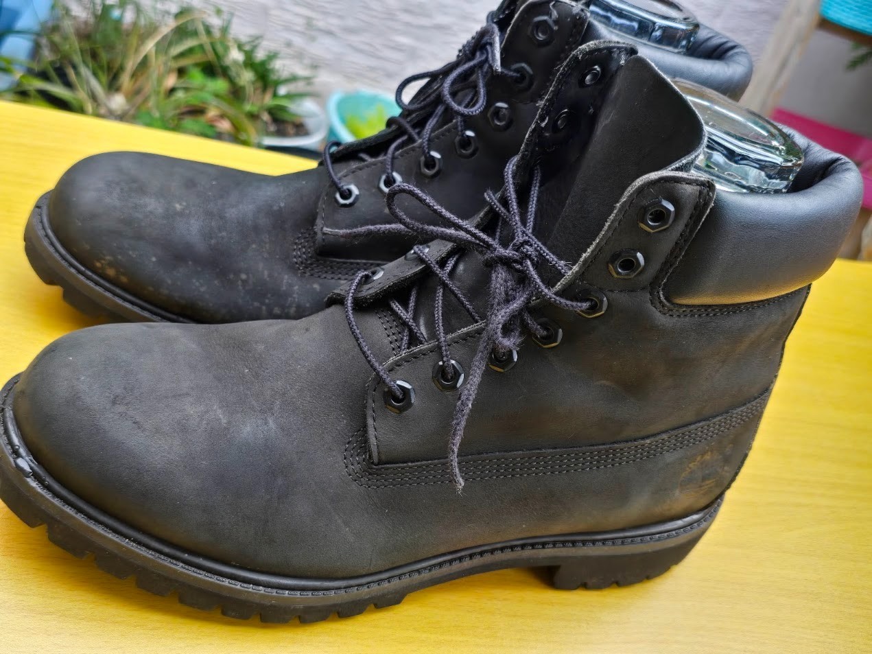 Timberland Men’s Size 12M Black Nubuck Waterproof Work Boots