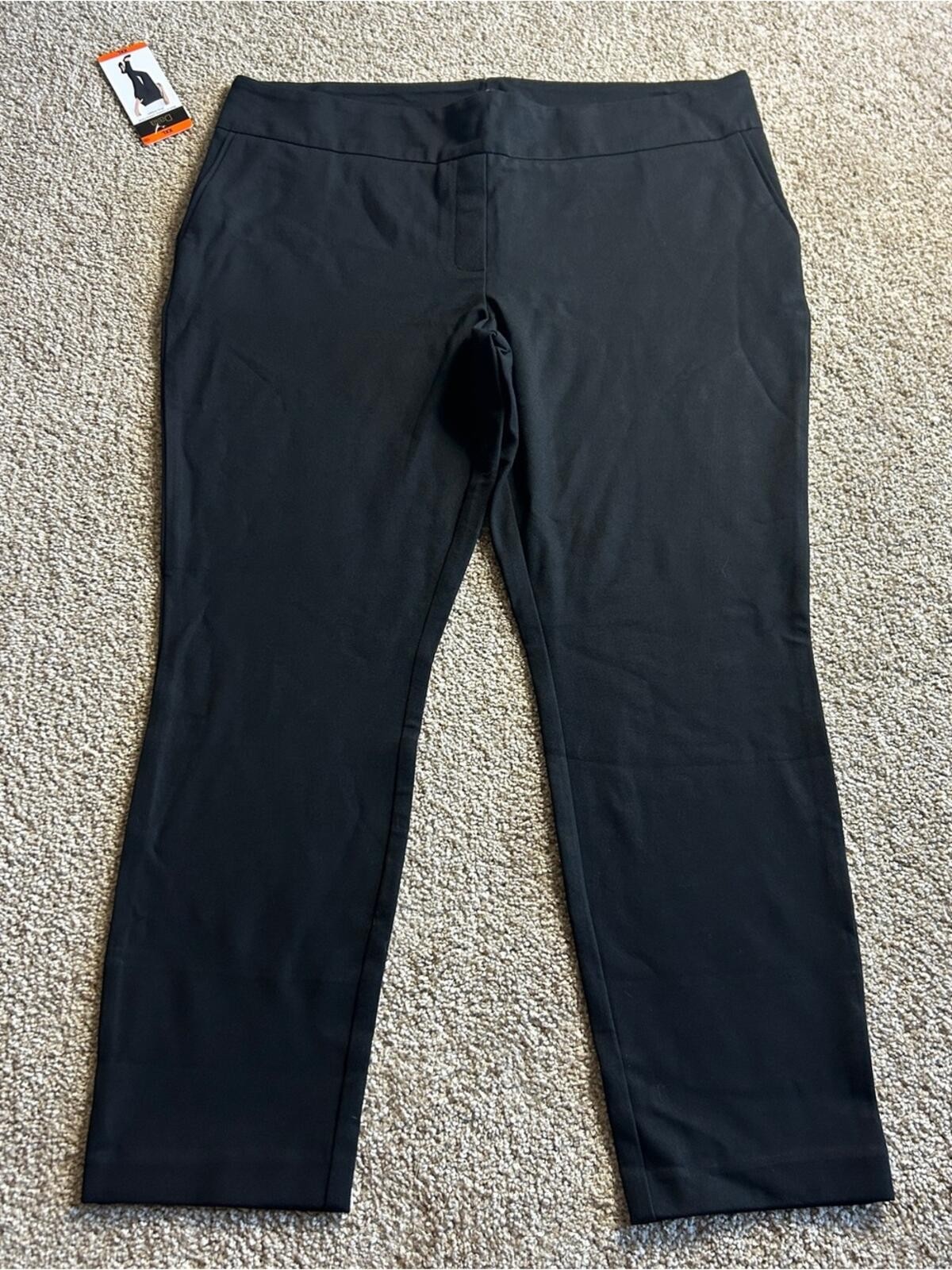 Dalia Womens XXL Black Pull On Ankle Pants NWT Stretch Career Casual Slacks