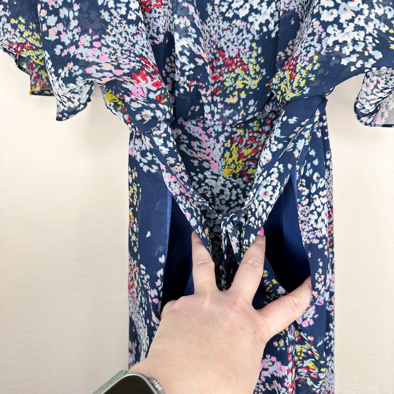 ModCloth Fiore Your Entertainment Flora Navy Blue Floral Cold Shoulder Dress Lg
