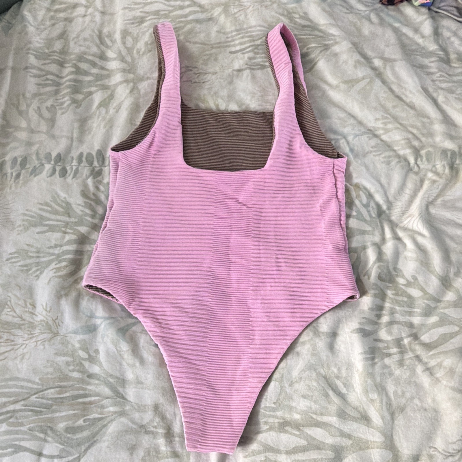 ACACIA Ribbed Wide Strap One Piece Swimsuit Pink/Brown Lined Stretch L