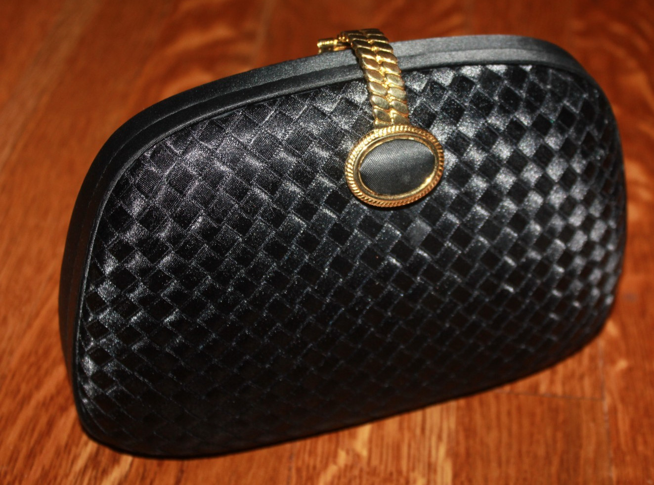 Vintage Elan formal black satin woven basket fabric gold Clutch Purse strap