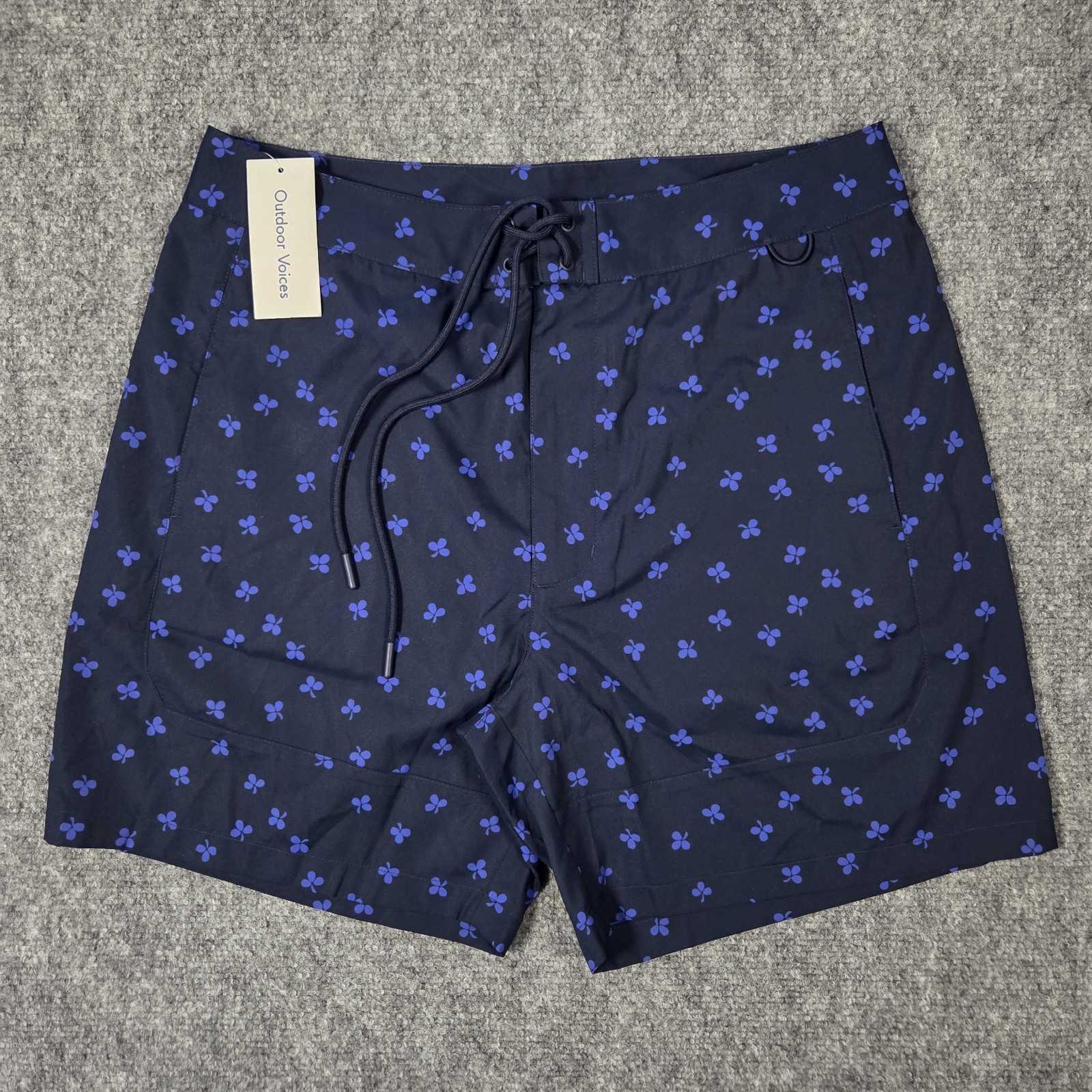 NWT Outdoor Voices Boardshorts Mens Medium Navy Clover Blue 6” SolarCool Shorts