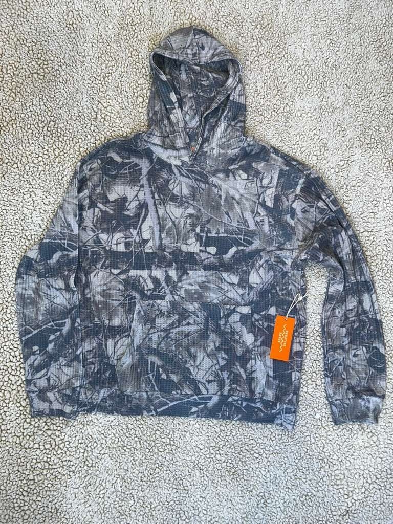 Negative Space Hoodie Men’s Medium M Camo Lightweight Waffle Knit Pullover NWT