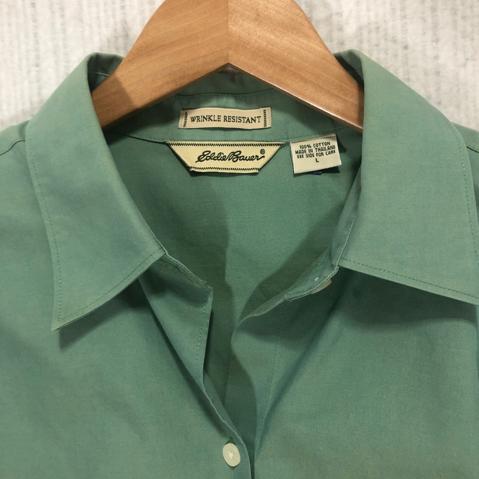 Eddie Bauer Women’s Large Button-Up Shirt Wrinkle Resistant Long Sleeve