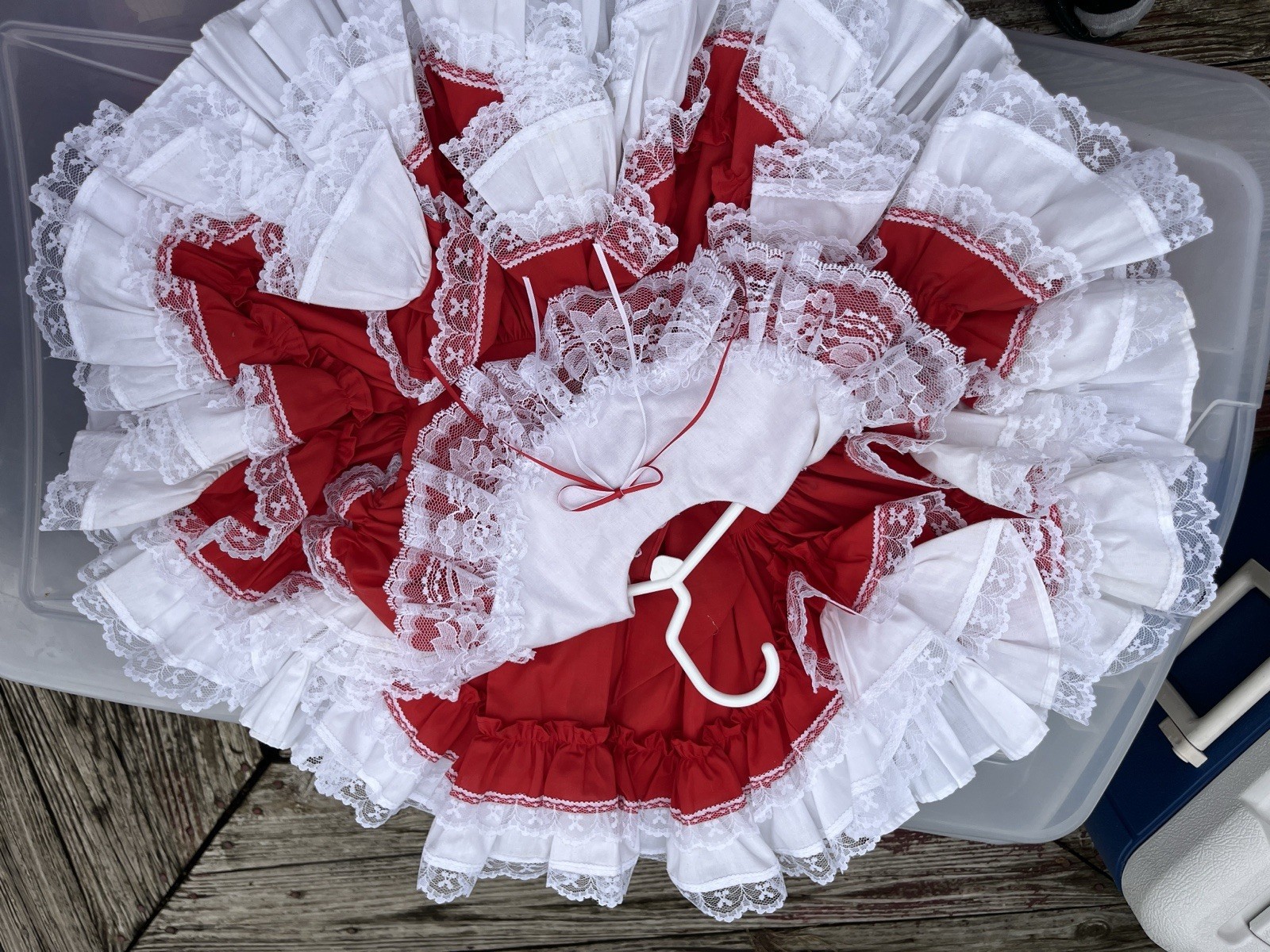 Li’l Dollies Girls 1T Red/White Lace Prairie Victorian Costume Dress