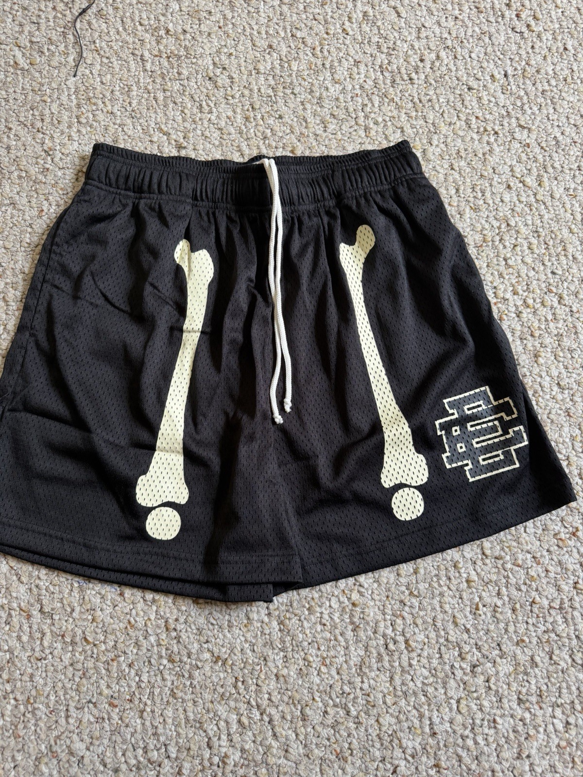 Eric Emanuel EE Basic Short ‘Black Bones’ L