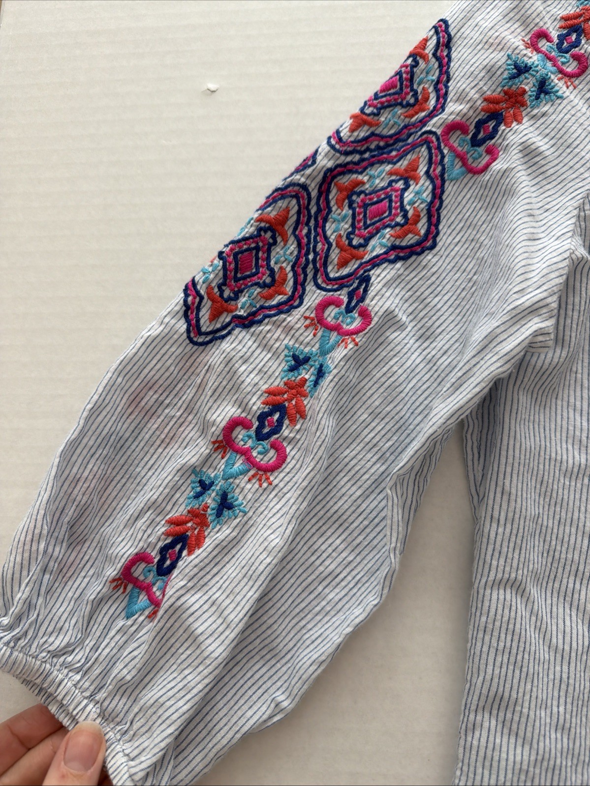 Chico’s blue embroidered beaded tasseled pesant tunic boho blue blouse size 8-10