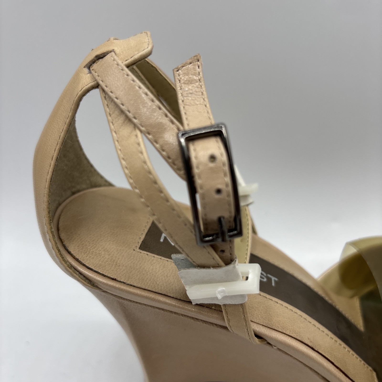 Nine West Womens 8.5M Leather Slingback Wedge Heels Natural Nude Never Worn