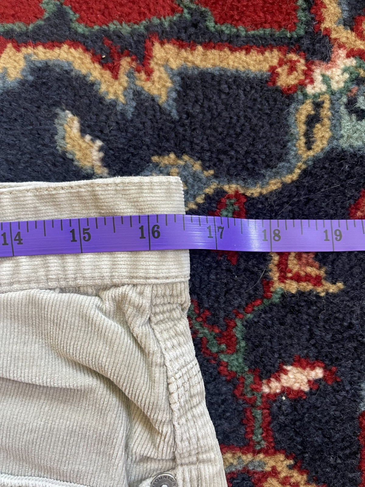 Mountain Khakis Men’s Beige Relaxed Fit Flat Front Chino Size 34 x 32