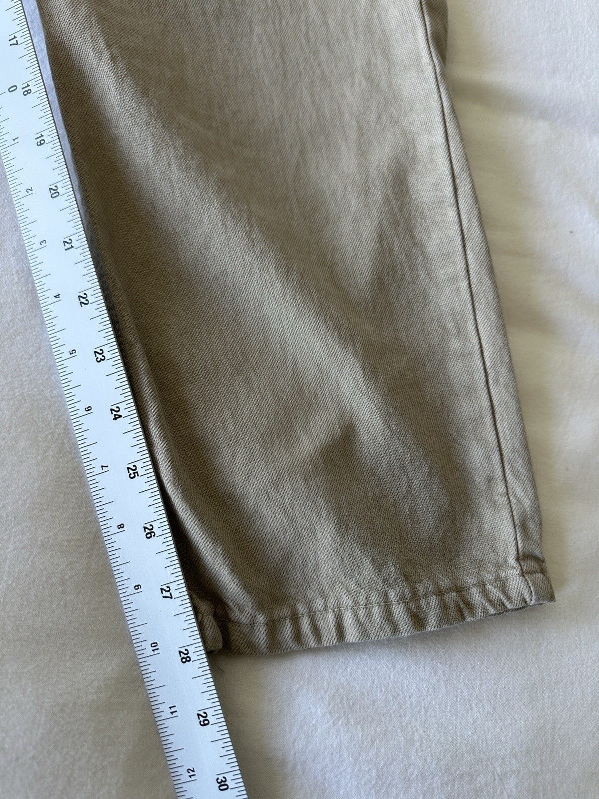 Vintage Calvin Klein Jeans Men’s 32 Tan Made in USA Easy Fit Y2K 90s Denim