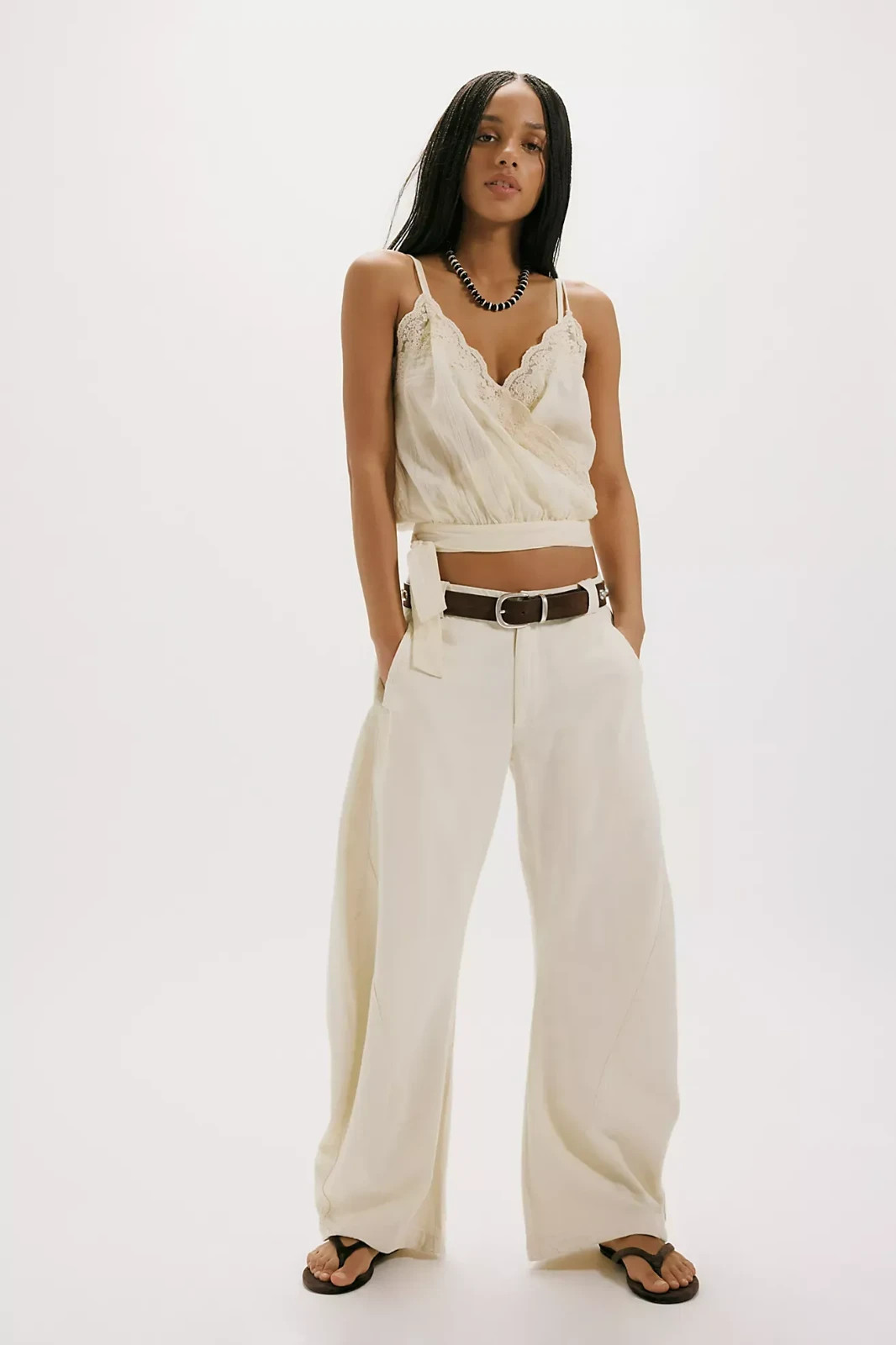Freepeople – Spotlight Washed Barrel Chino Trousers – Discount