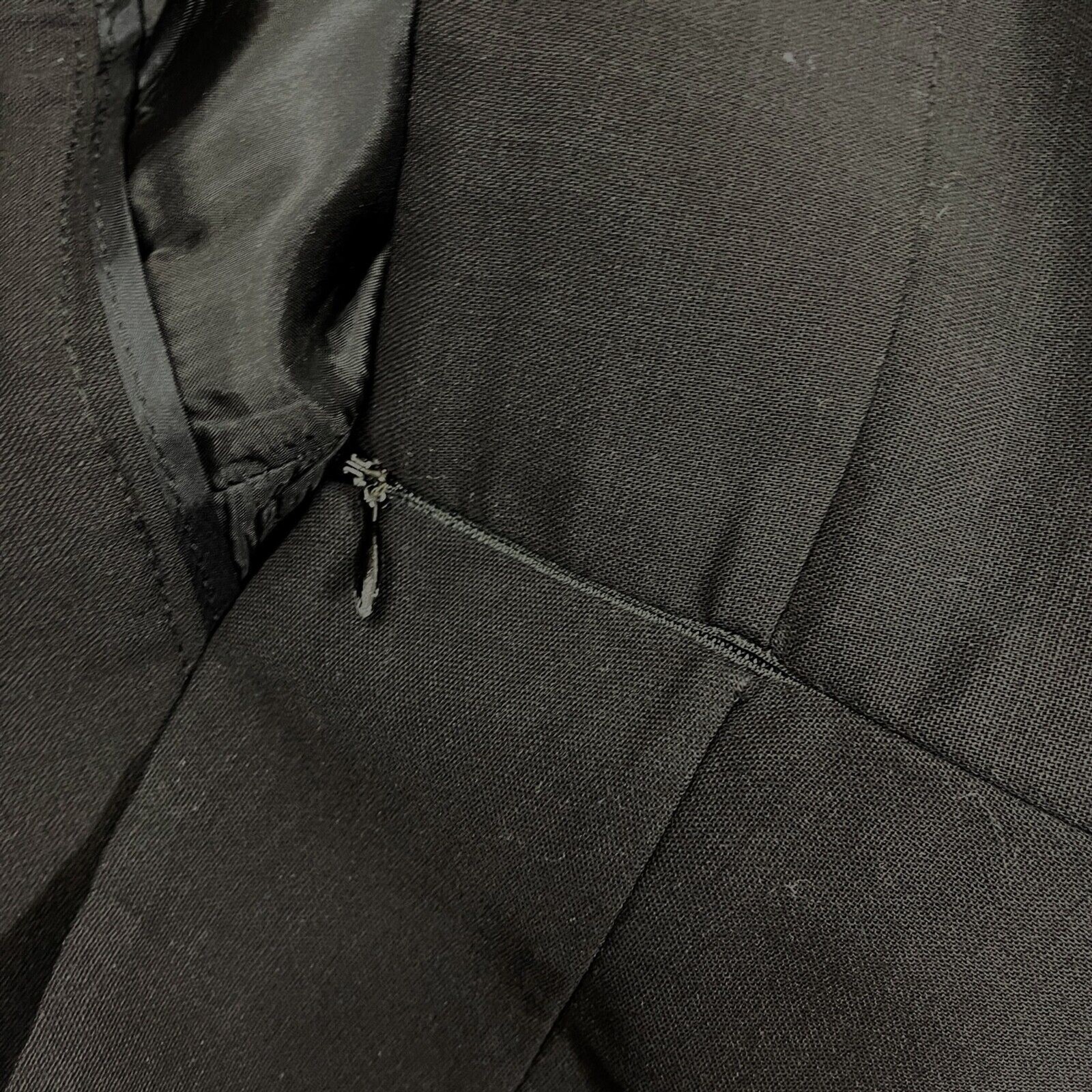 Akris 10 Black Dress Pants Side Zip Wool Pockets
