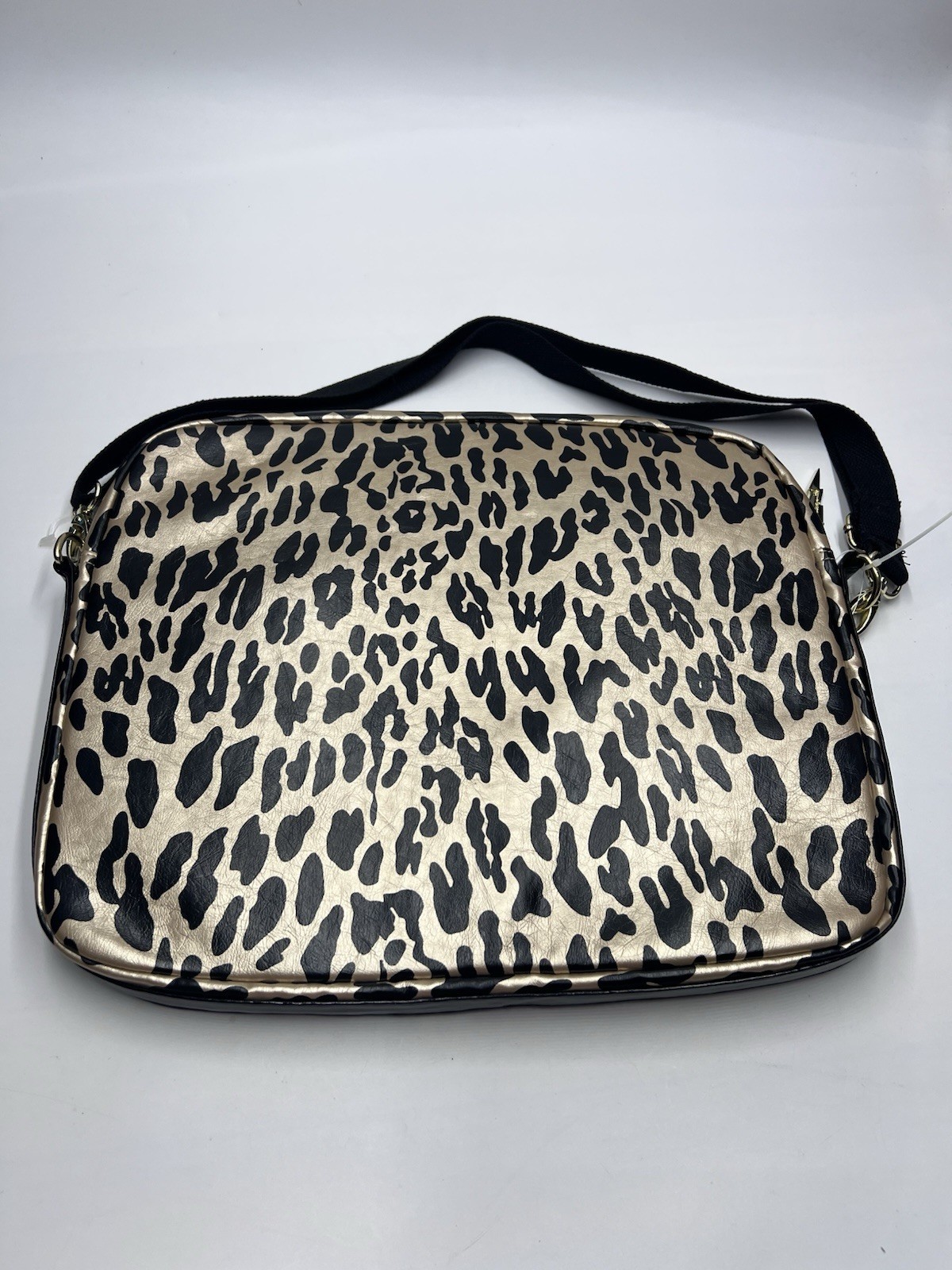 Betseyville Betsey Johnson Leopard Cheetah Animal Print Laptop Bag Case