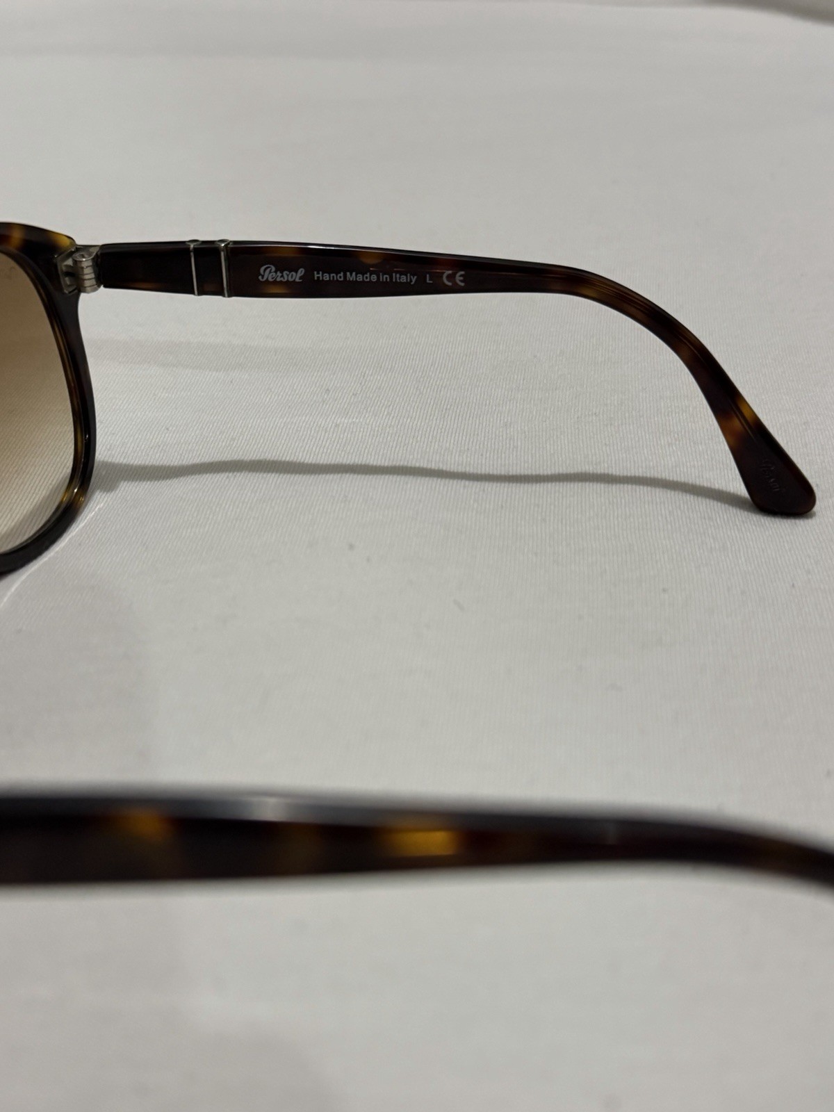 Persol 649 Round Tortoise Shell Brown Frame Gradient Brown Lens 140mm