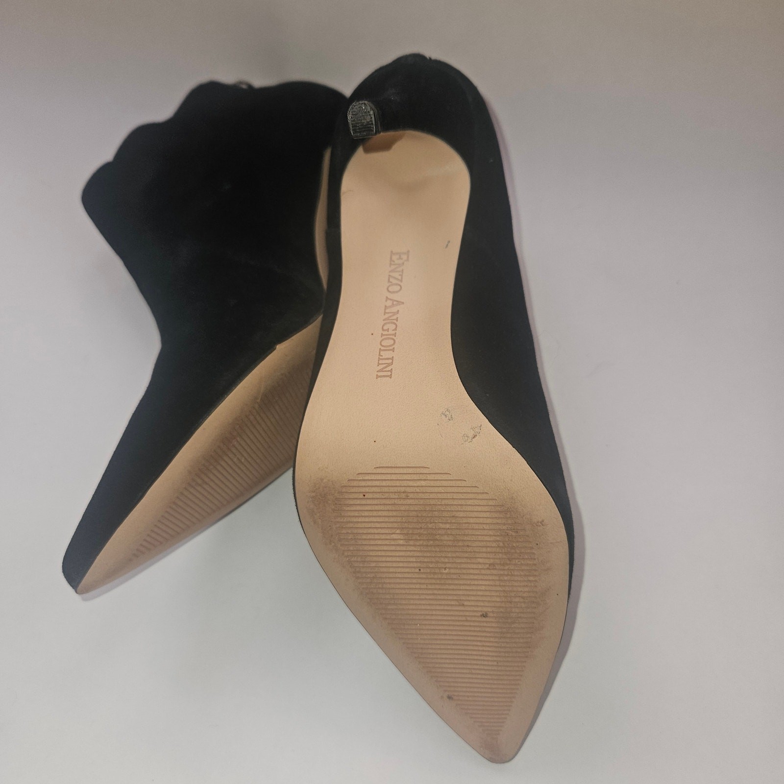 Enzo Angiolini Low Black Suede Boots Heels Booties, Size 8, Zip Back, Sexy