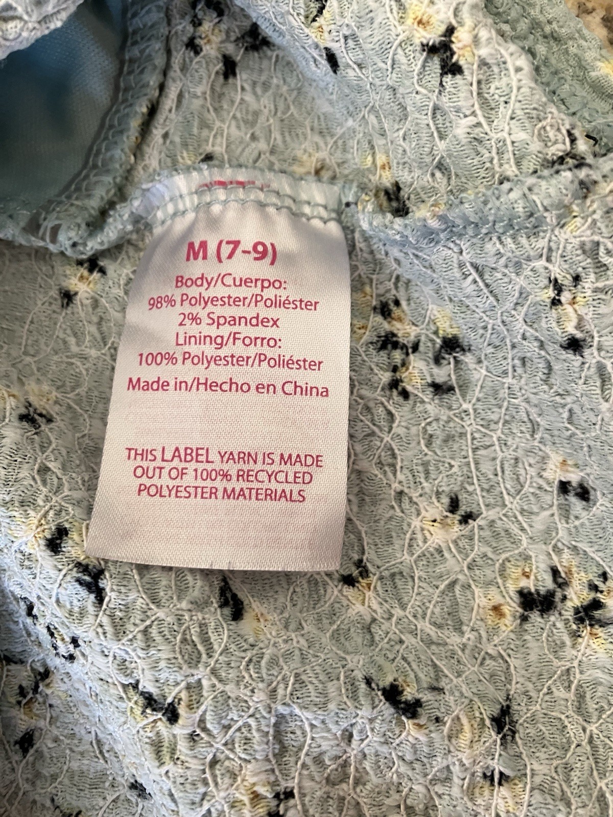 No Boundaries Boho Junior Med. (7-9) Sage Green Floral Cropped Top W/Tie Front
