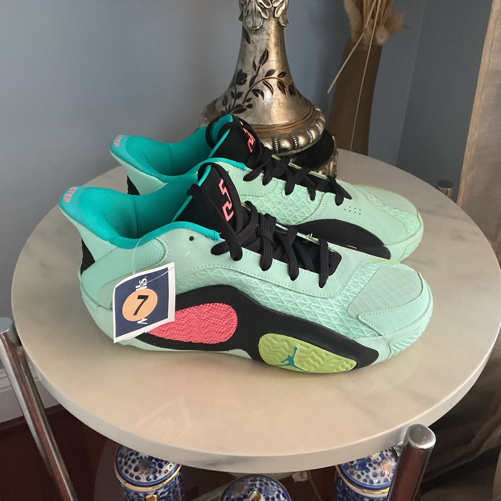 Size 7 – Air Jordan Tatum 2 Vortex