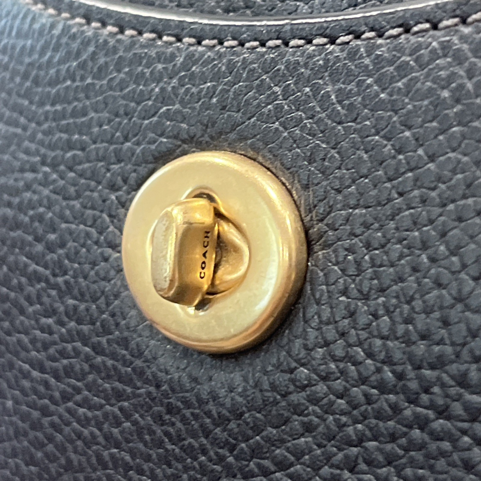 COACH Black Pebbled Leather Chaise 19 Small Crossbody Bag CC390
