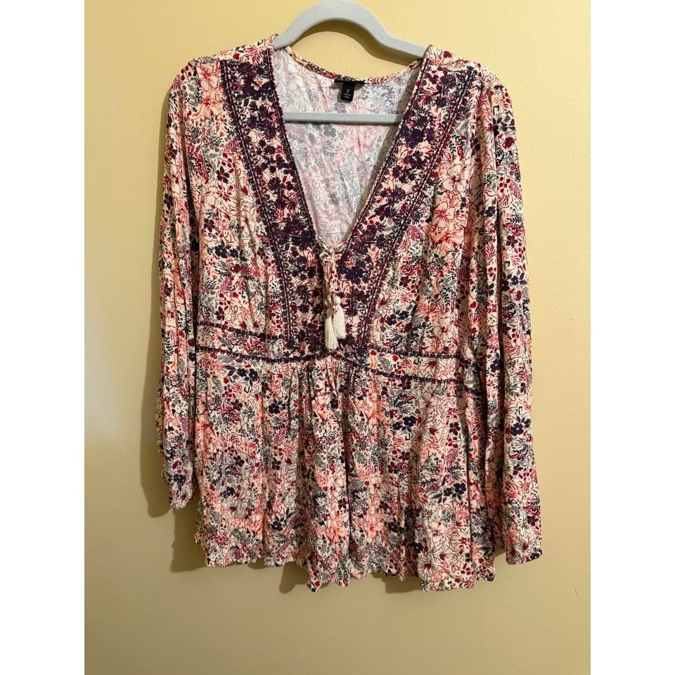 Torrid Floral Babydoll Top Womens 2 Purple Red Embroidered V-Neck Tassel Blouse