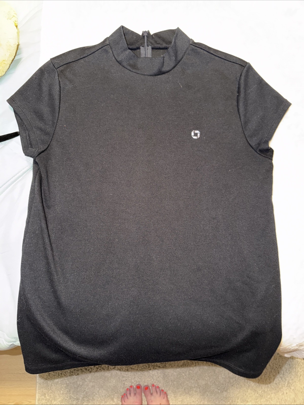 Chase Bank Land’s End Black Short Sleeve Mock Neck Shirt Size S