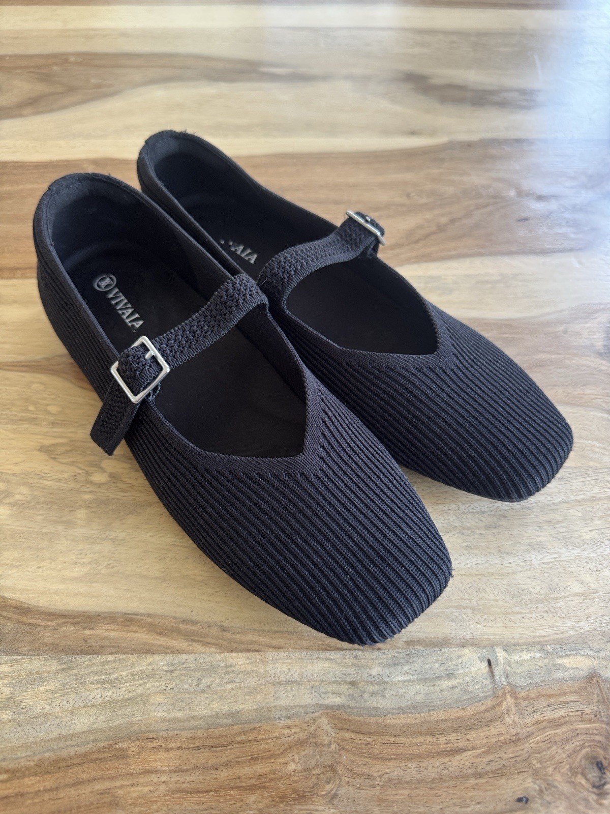 Vivaia Margot Square Toe Maryjane Black Flats Adjustable Strap 38.5 US 7.5