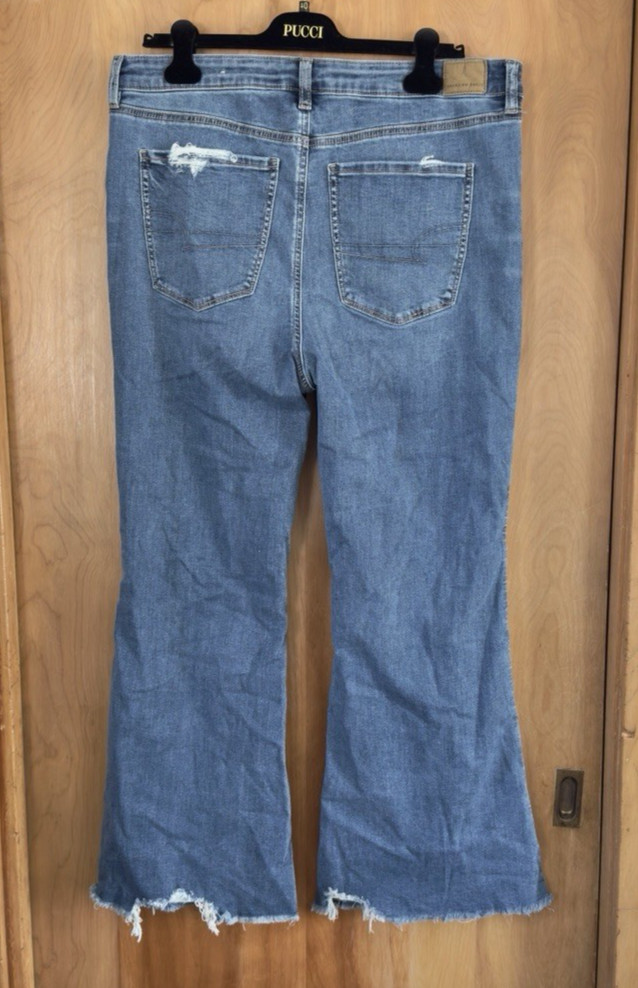 American Eagle Women’s AE Next Level Ripped Super High-Waist Flare Jeans 18S NWT