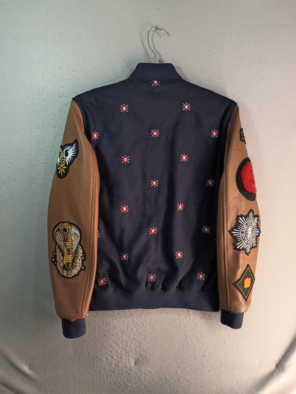 Reason Clothing Kingdom Varsity Jacket Adult Medium Navy Brown Faux Leather