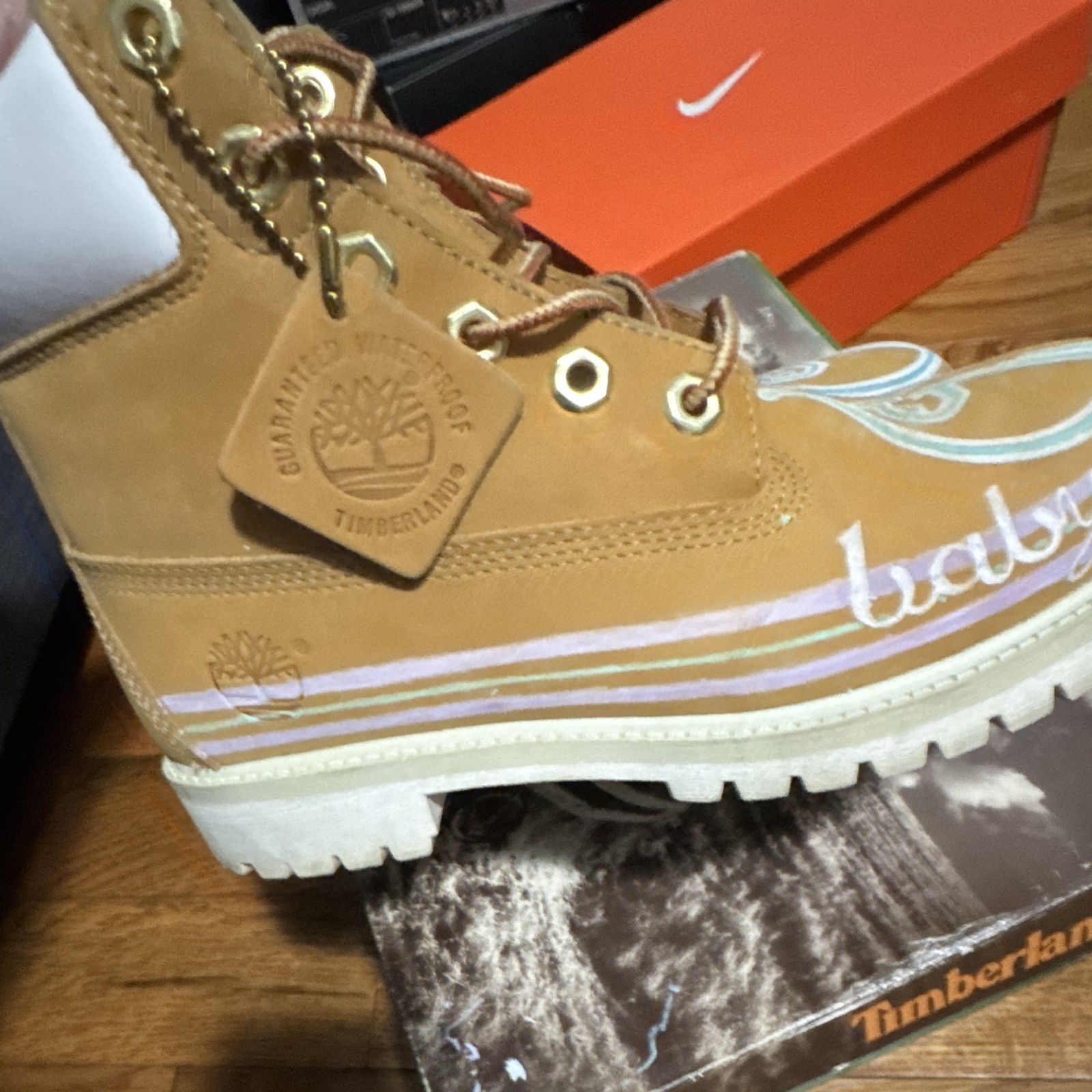 Timberland 6-Inch Premium Wheat Lace-Up Leather Boots Kids US 5 EU 37