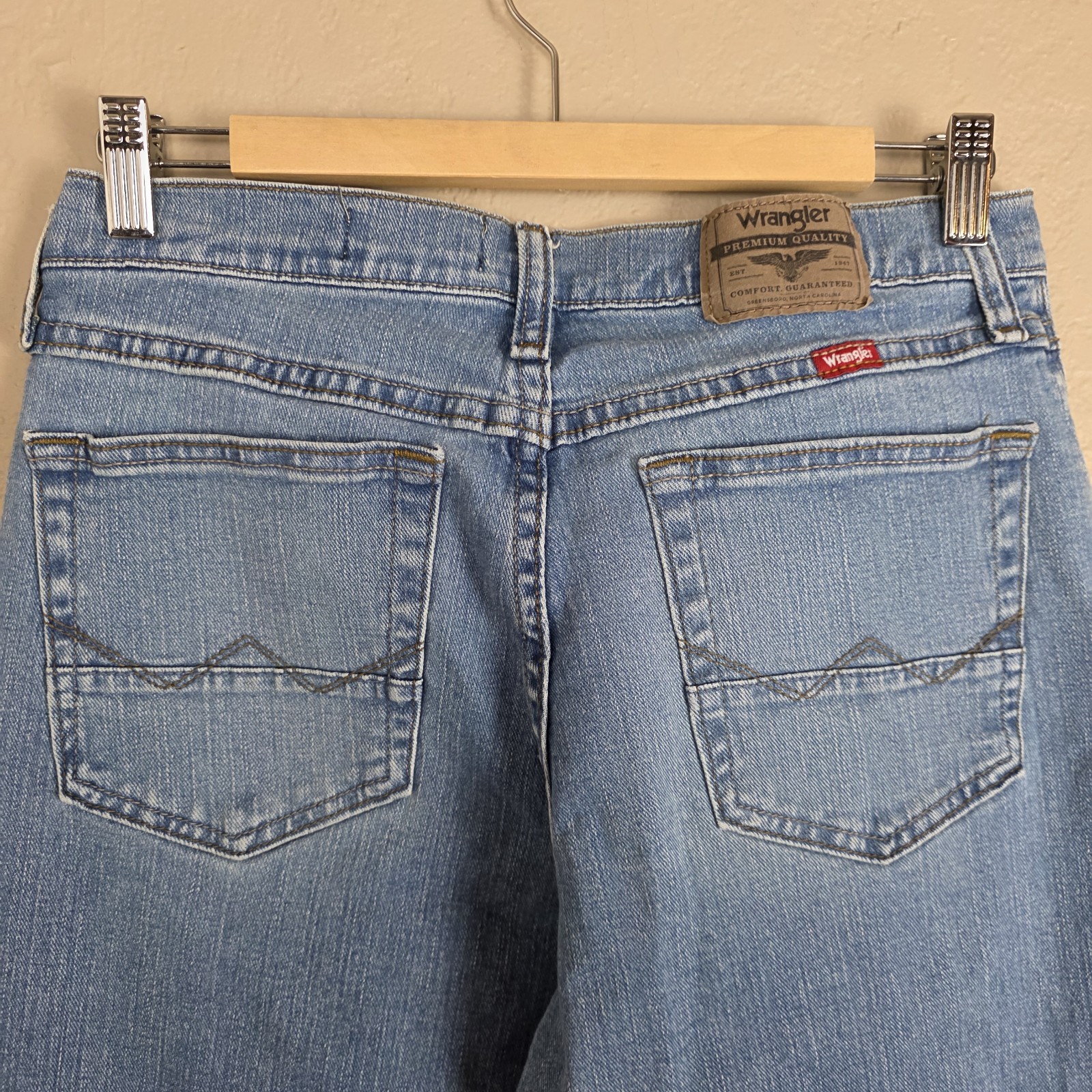 Wrangler Men’s Boot Jeans Size 30×30 Stretch Blue Denim 99% Cotton 1% Spandex