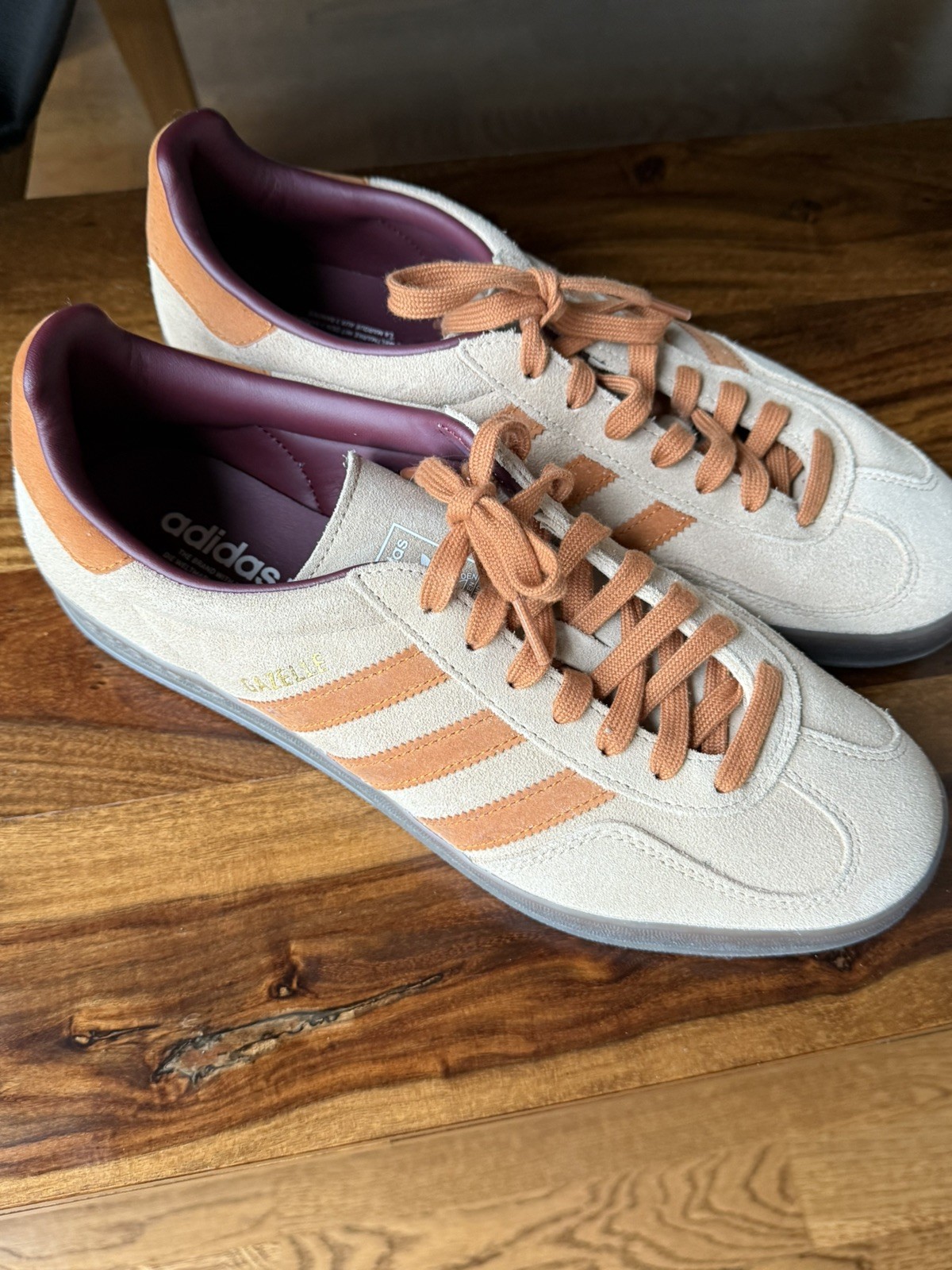 Adidas Gazelle Indoor Men’s Athletic Sneakers Running Trainers New Size 11 Brown