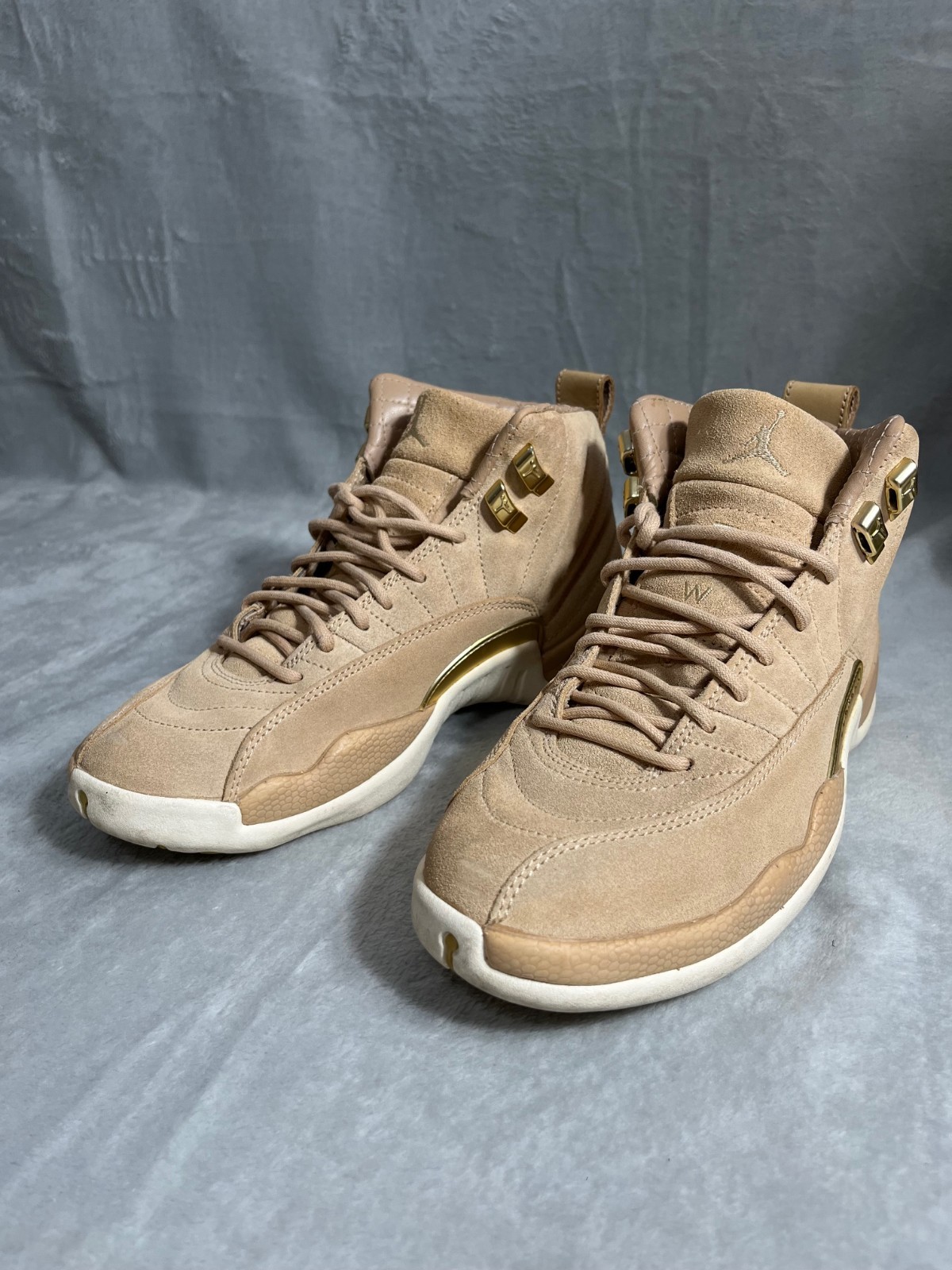Nike Air Jordan 12 Retro Wheat Blush Beige Suede Gold Women Sneakers US 7 EU 38