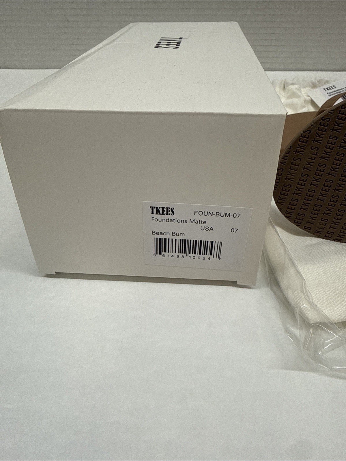 TKEES Lily Nudes Flip Flops Beach Bum Size 7