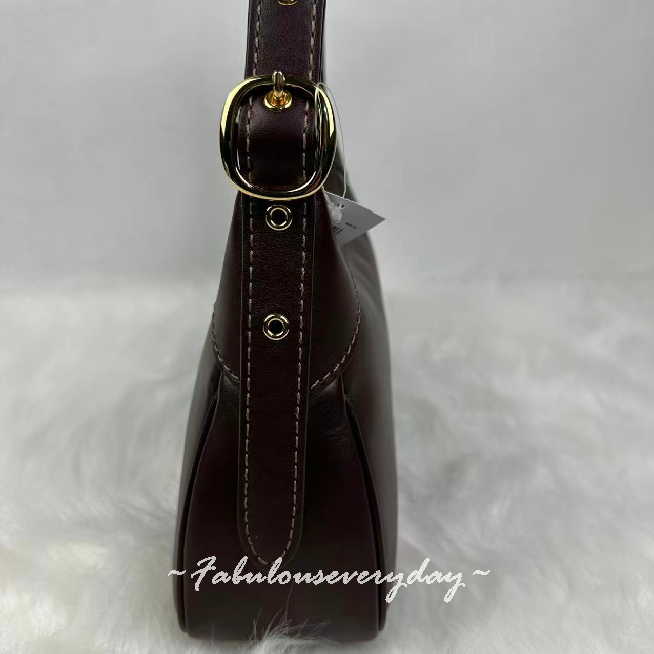 Coach Ella Small Shoulder Bag Crossbody In Leather/Gold/Espresso CDV35 NWT