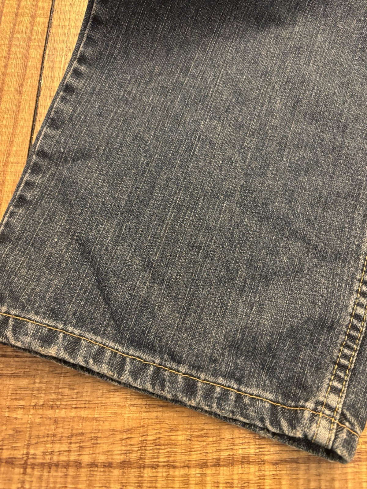 Levi’s Men’s Relaxed Straight Blue Denim Jeans Big & Tall 5-Pocket Logo