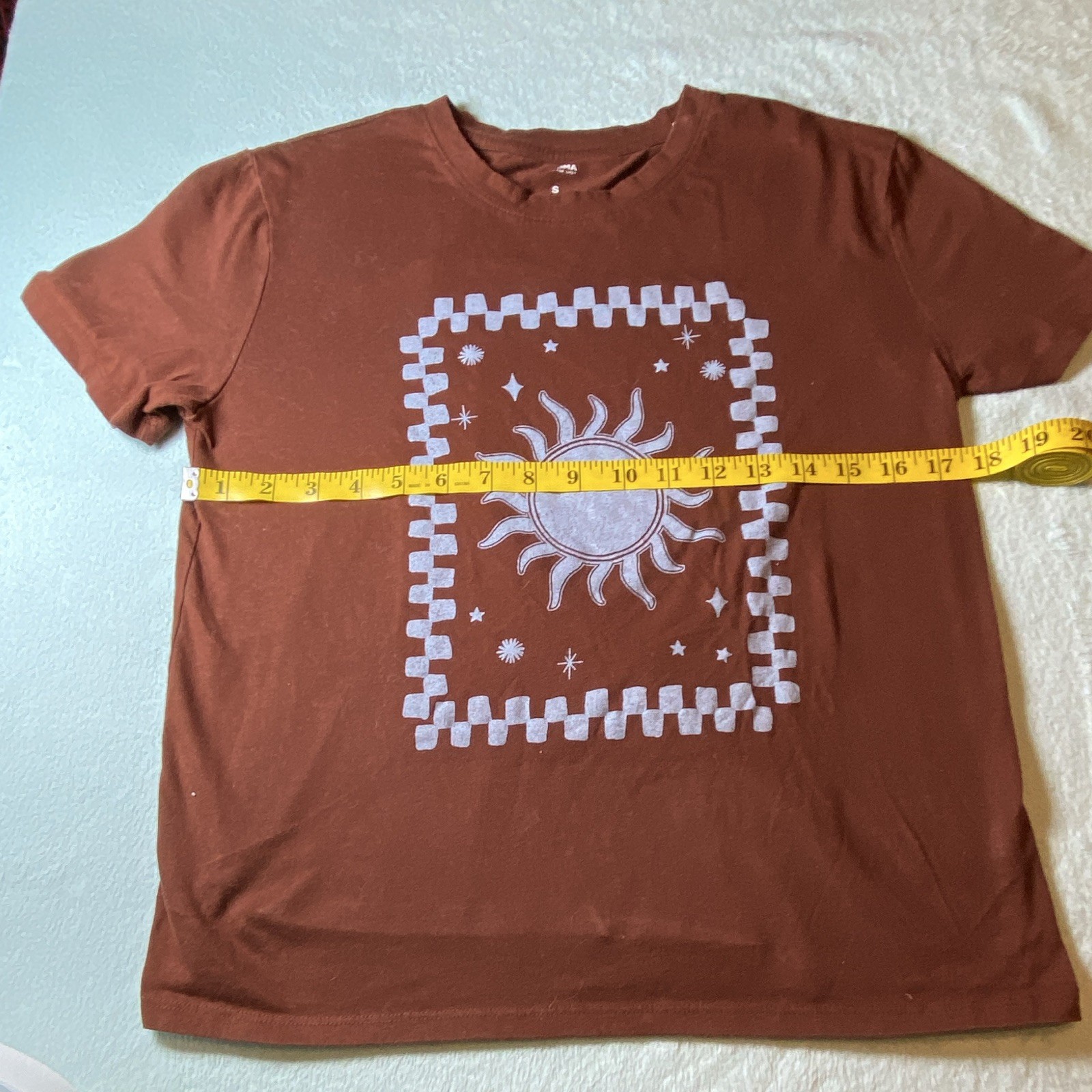 Sonoma Goods For Life Women’s Brown and Blue Sun Graphic Short Sleeve Tee S