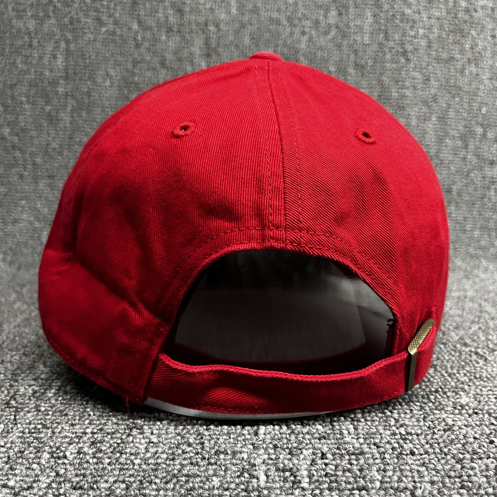 ’47 Brand Liverpool FC Strapback Cap Red Curved Brim Hat Unknown